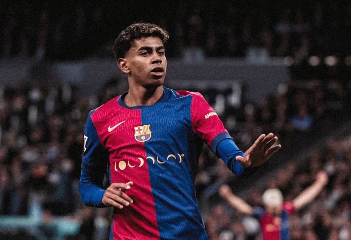 Yamal khien ca the gioi bong da phai tram tro hinh anh