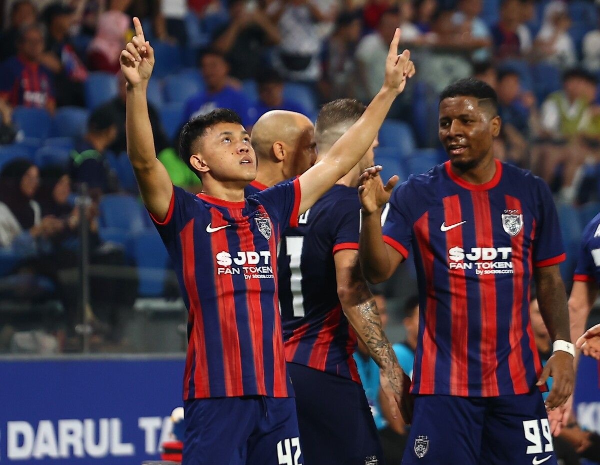 CLB Malaysia thang soc nha vo dich Han Quoc hinh anh