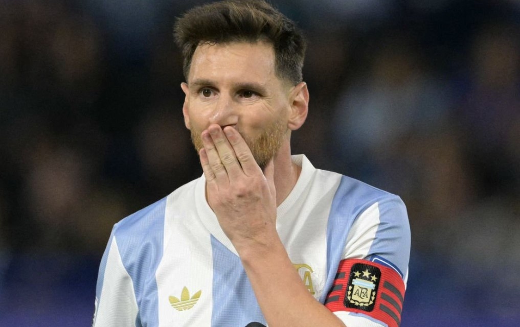 Doi truong tuyen Peru to trong tai thien vi Messi, Argentina hinh anh