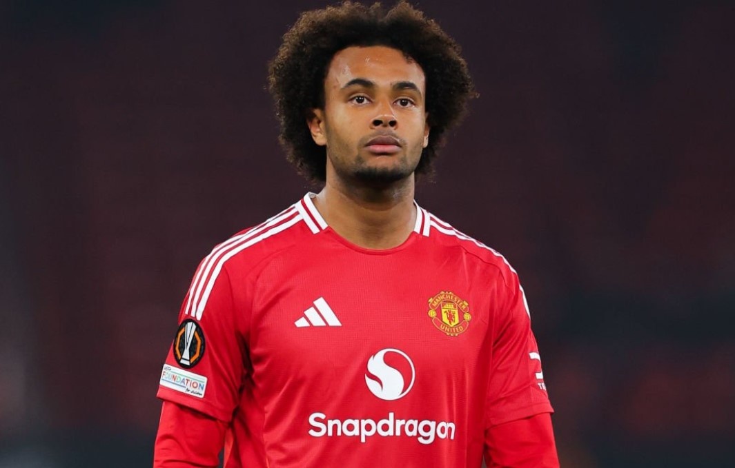 Lewandowski bao ve 'bom xit' cua MU hinh anh