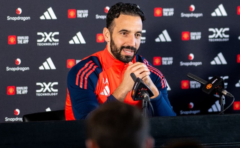 Amorim tiet lo tin nhan dac biet tu Mourinho hinh anh