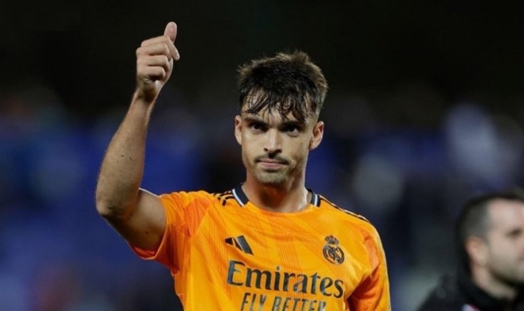 Real Madrid tim ra 'Ramos moi' hinh anh