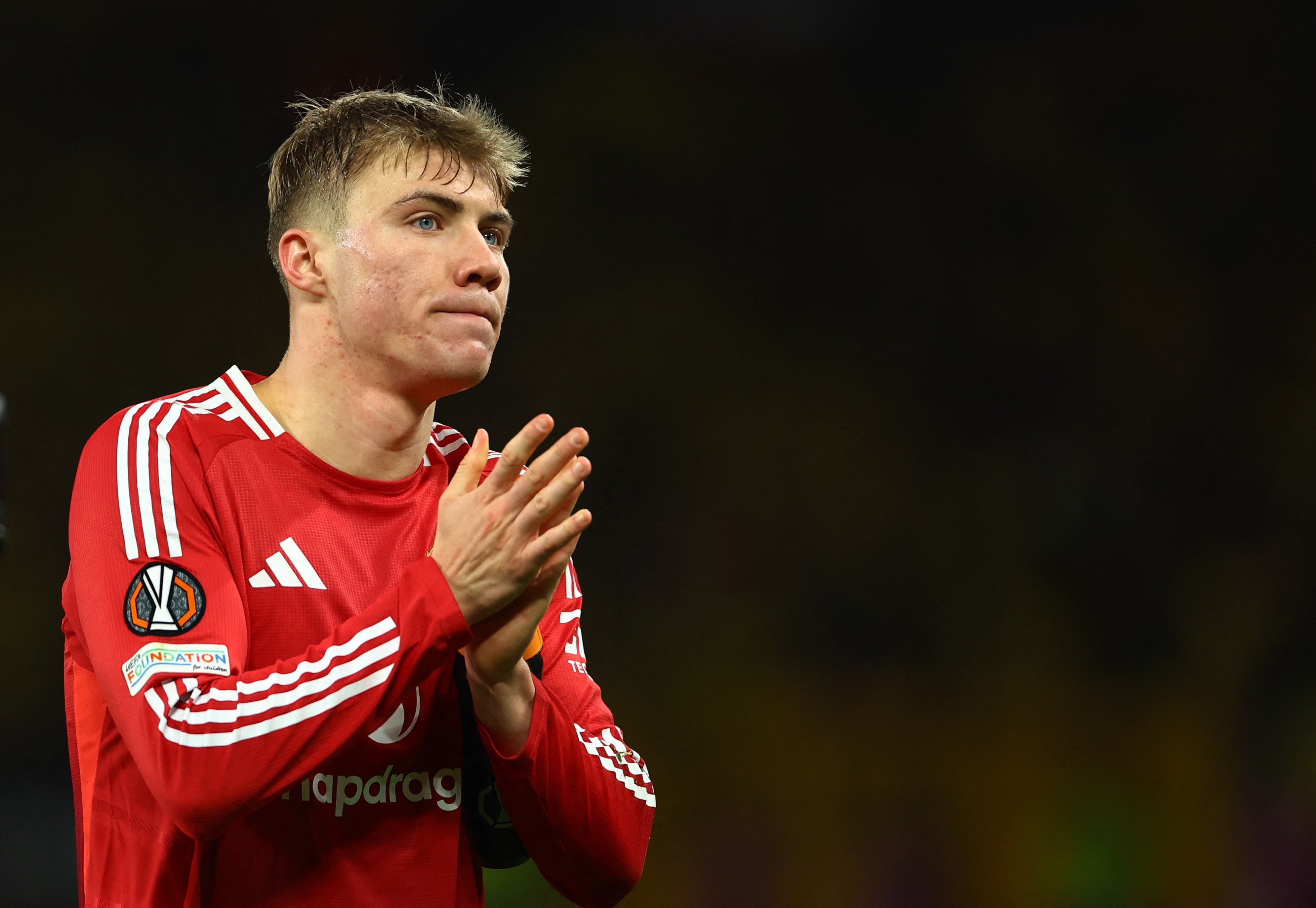 Dem cua Hojlund hinh anh