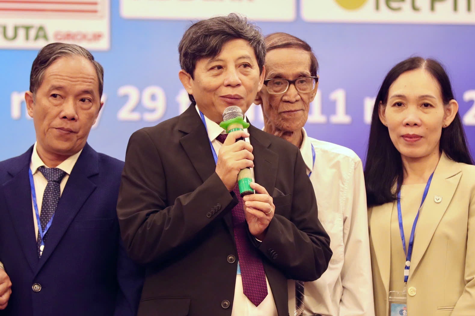 Lien doan Co TP.HCM co chu tich moi hinh anh