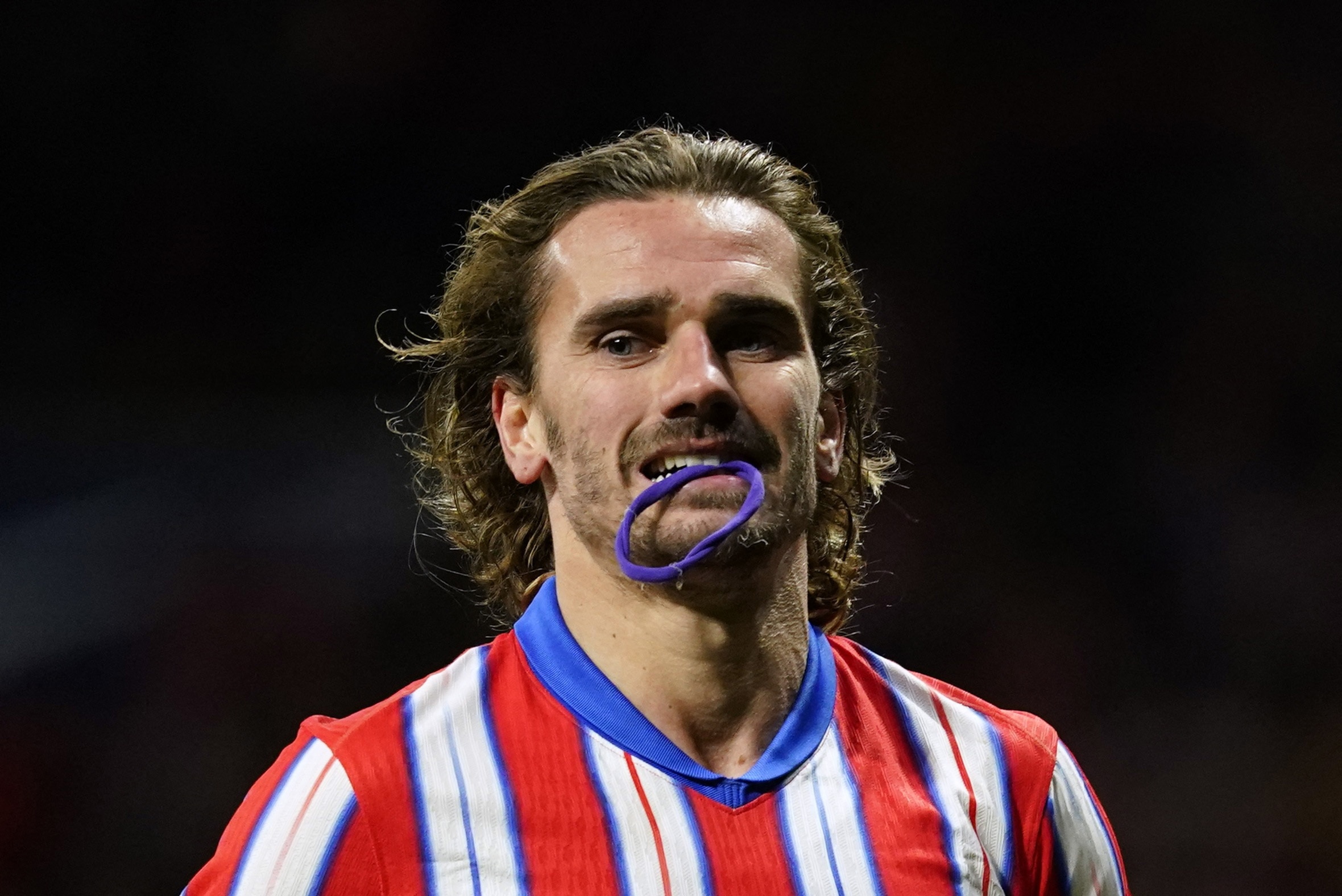 Griezmann o tuoi 33 van xuat sac hinh anh