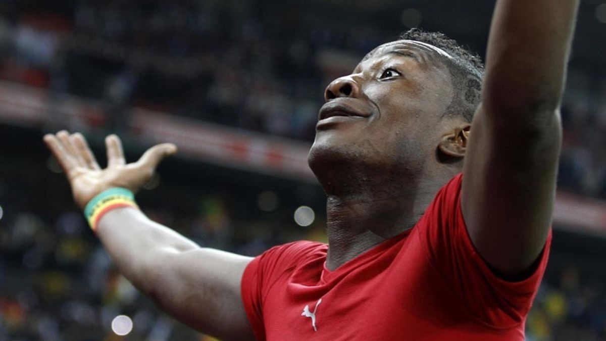 Asamoah Gyan - tu trieu phu sang tay trang roi lai lam lai tu dau hinh anh