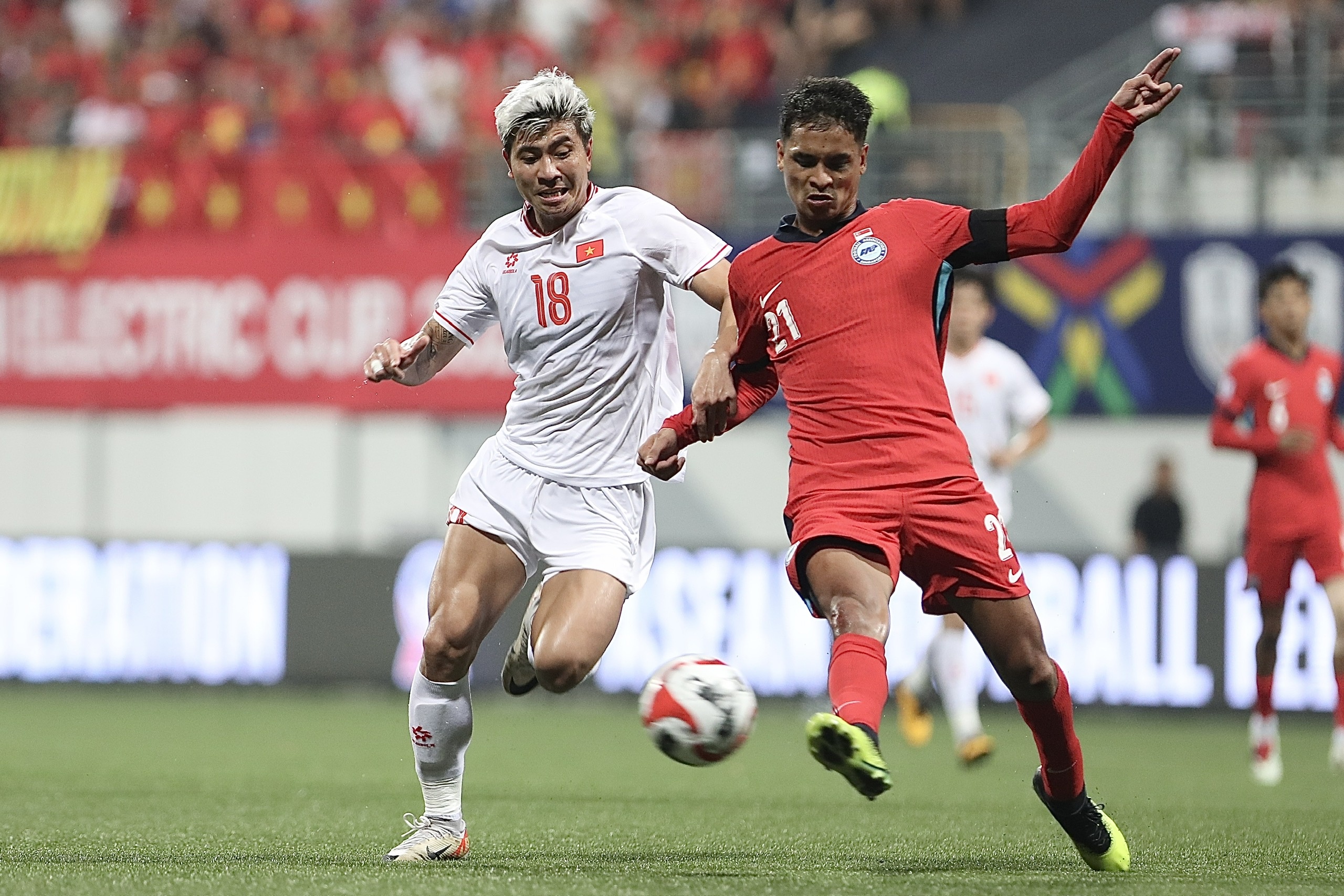 Tuyen Singapore anh 1