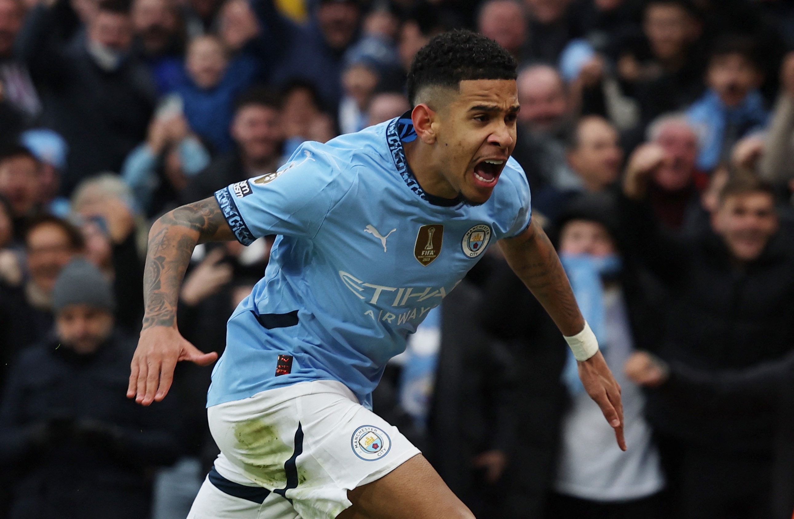 Savinho va nhung khoanh khac 'thien tai' khoi phuc suc manh Man City hinh anh