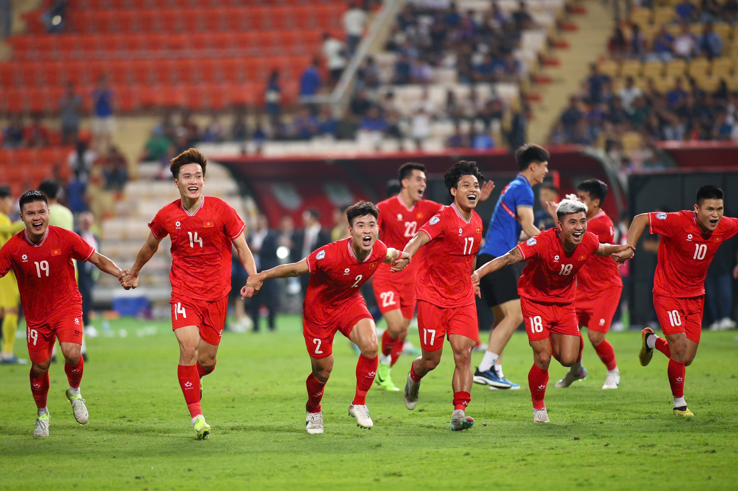 ESPN: Tuyen Viet Nam khang dinh vi the trong khu vuc hinh anh