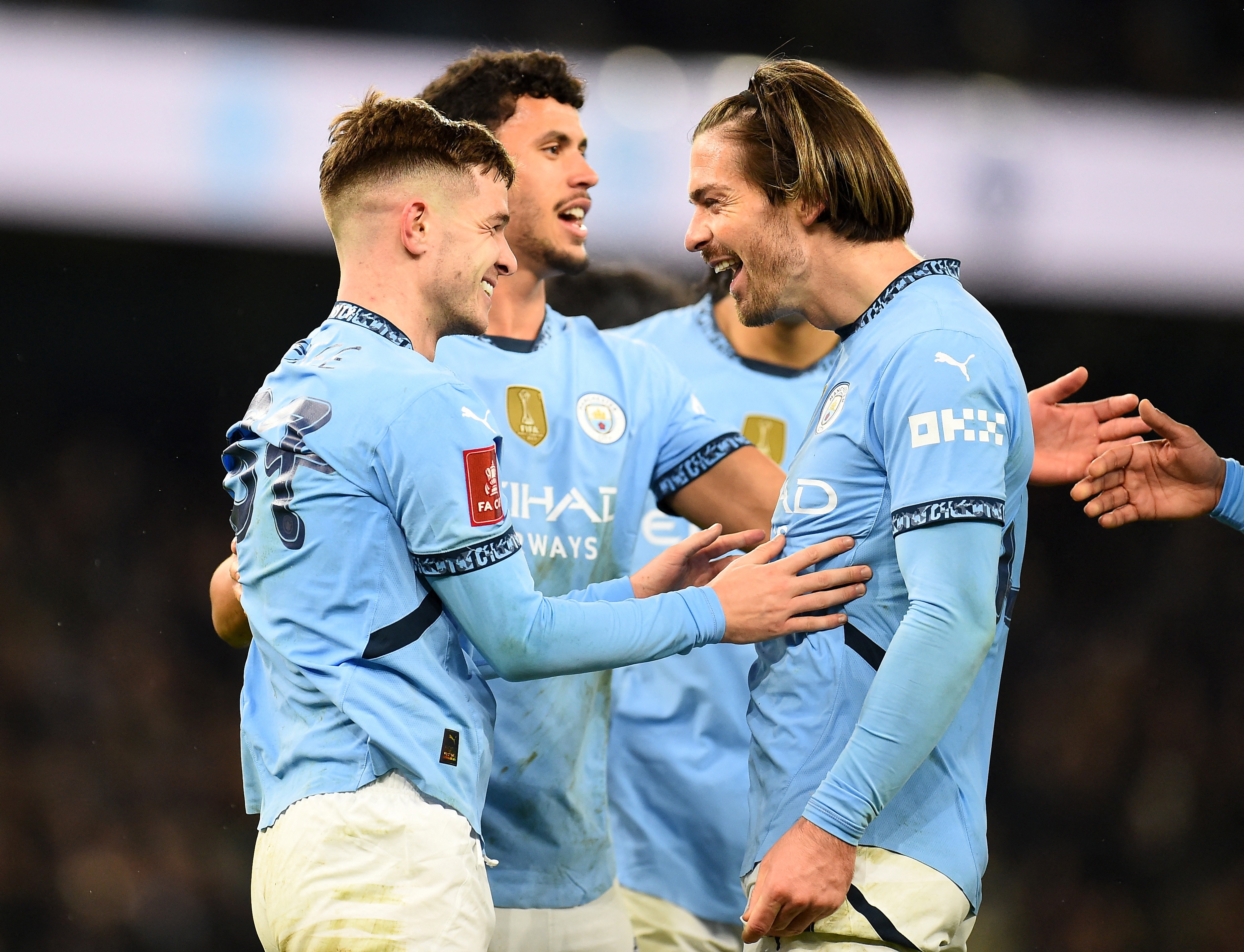 Man City lap ky luc voi chien thang 8-0 hinh anh