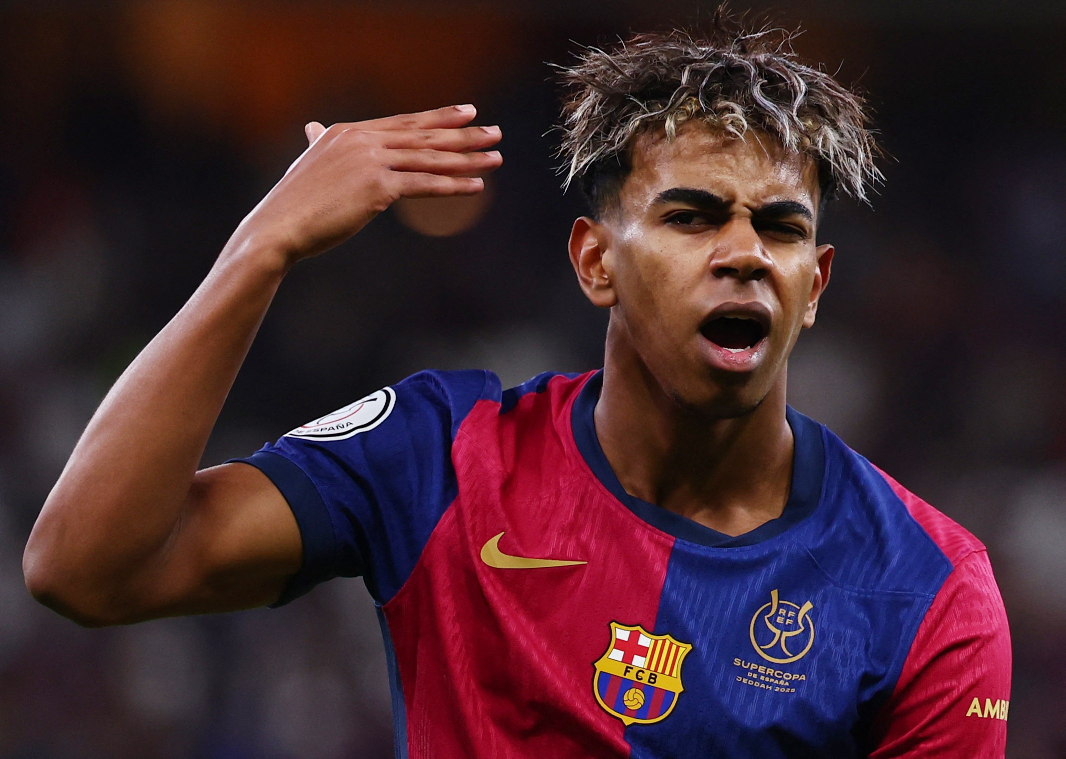 Yamal co pha xu ly gay sot hinh anh