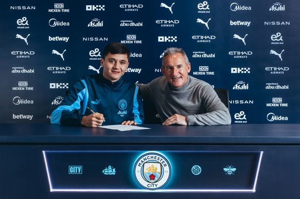 Vi sao tan binh 42 trieu USD cua Man City duoc goi la 'Quai vat'? hinh anh