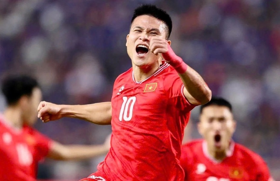 Cong bo danh sach rut gon Qua bong vang Viet Nam 2024 hinh anh