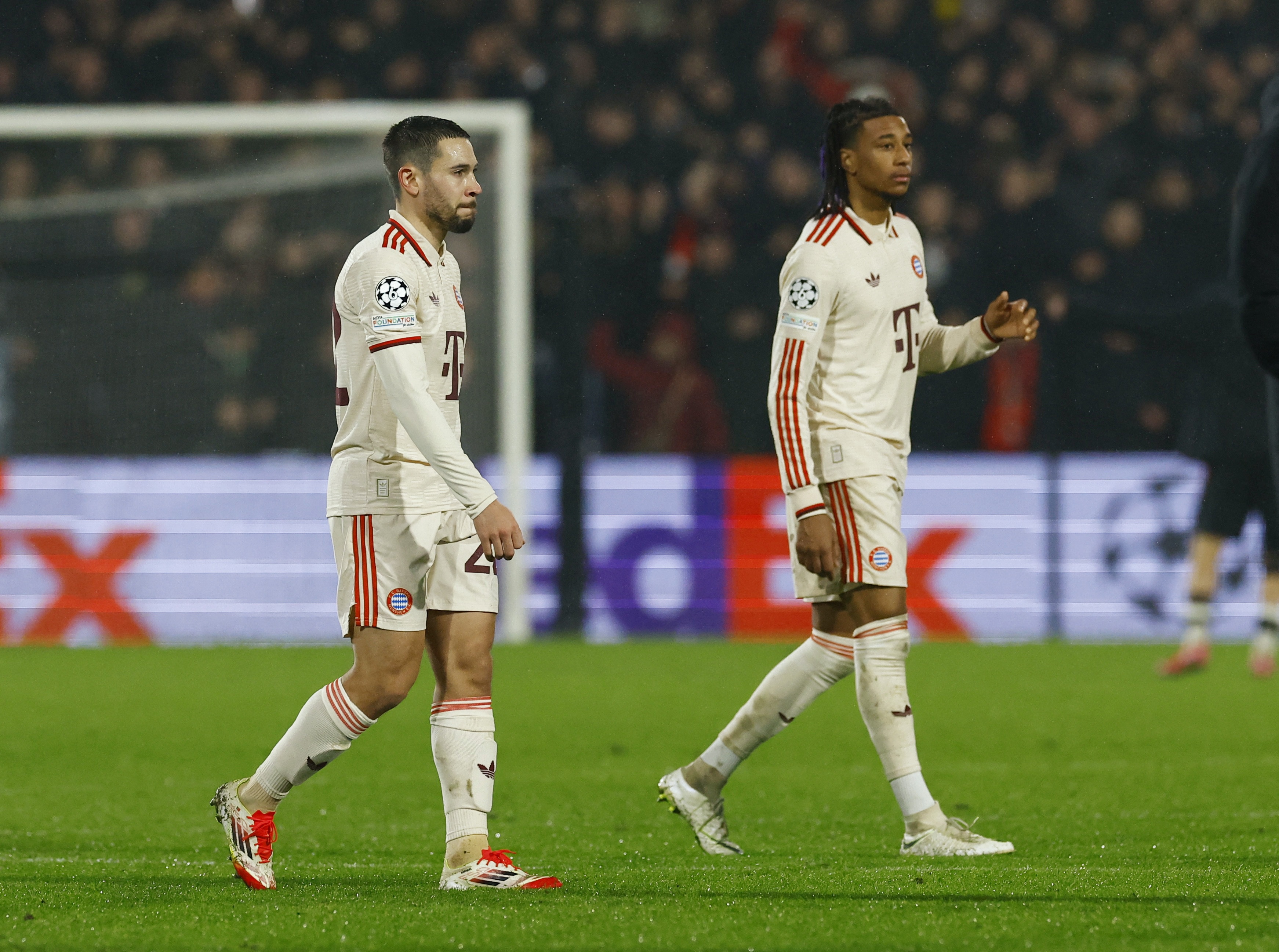 Bayern chua bao gio te nhu the hinh anh