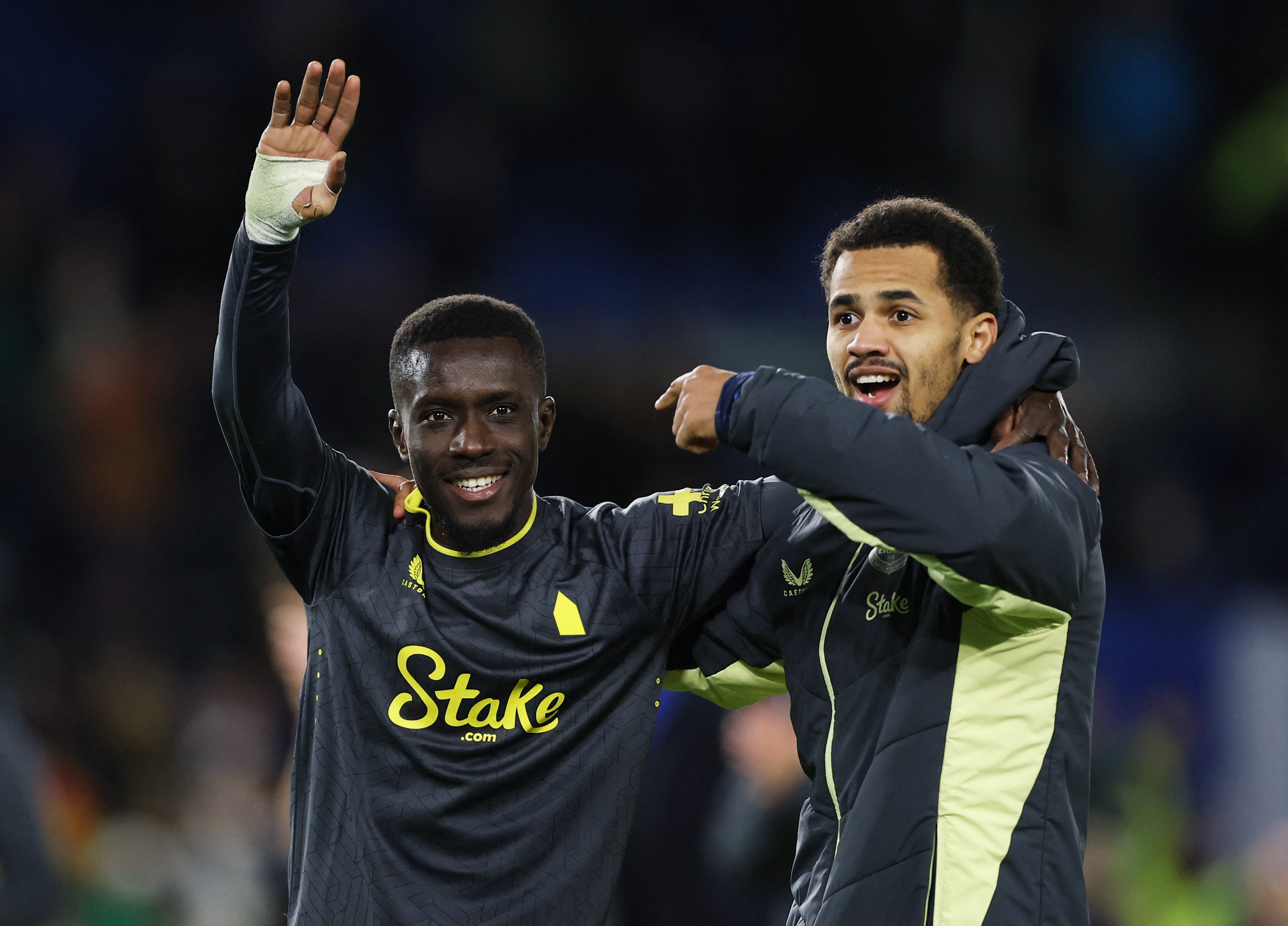 HLV David Moyes hoi sinh Everton hinh anh