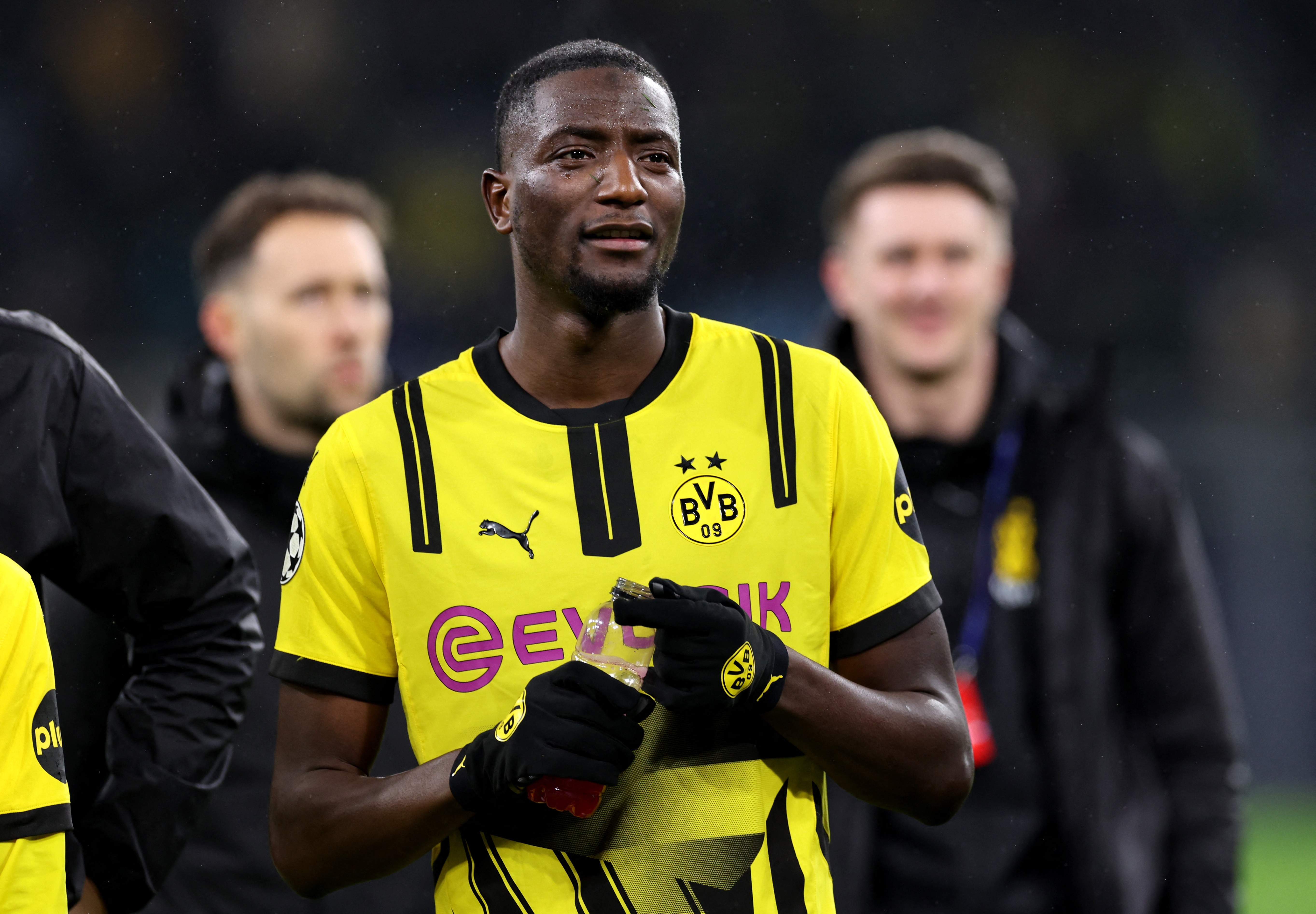 Chan sut chau Phi gay ngac nhien o Champions League hinh anh