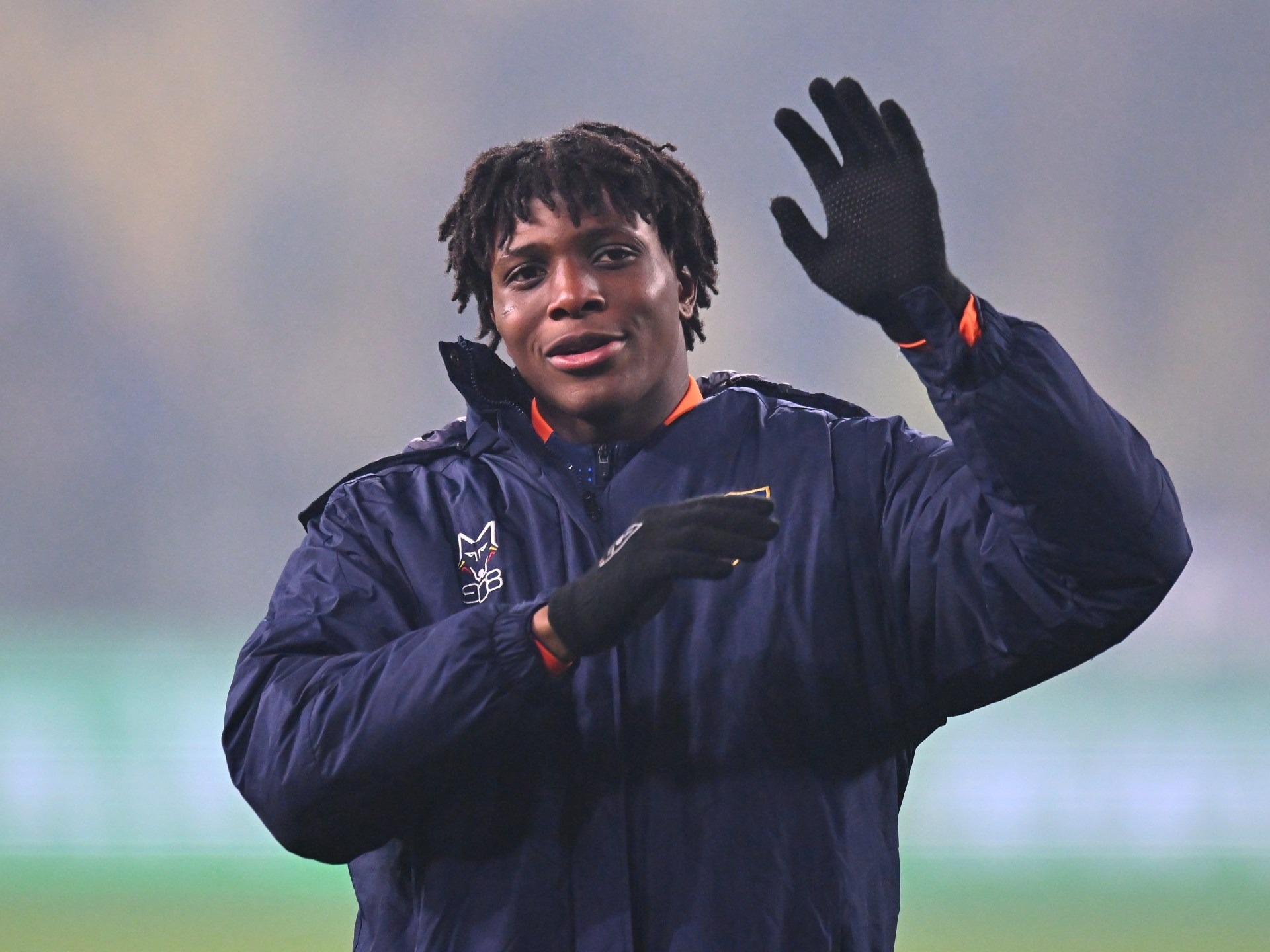 Patrick Dorgu chuan bi den MU hinh anh