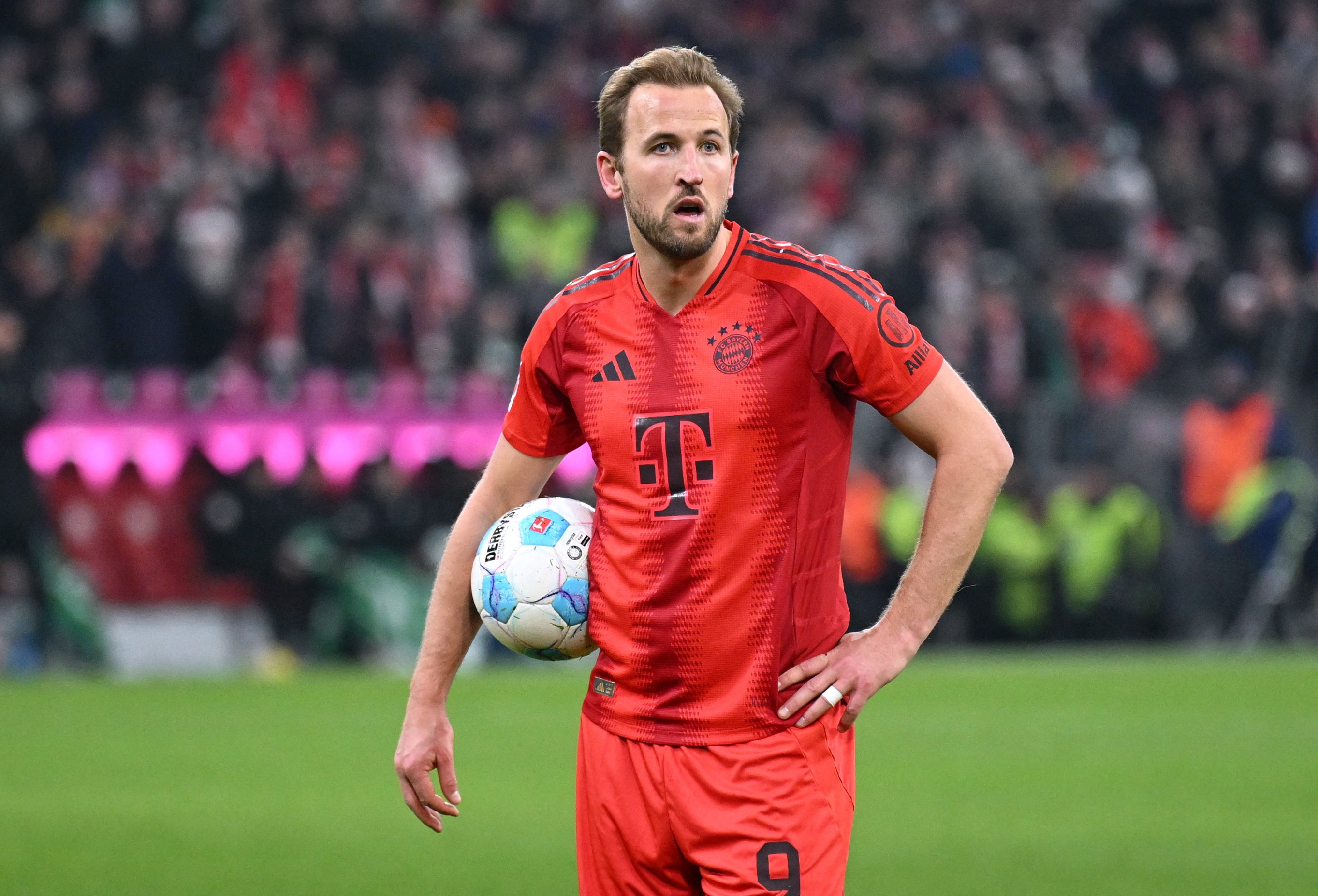 Kane co the roi Bayern Munich hinh anh