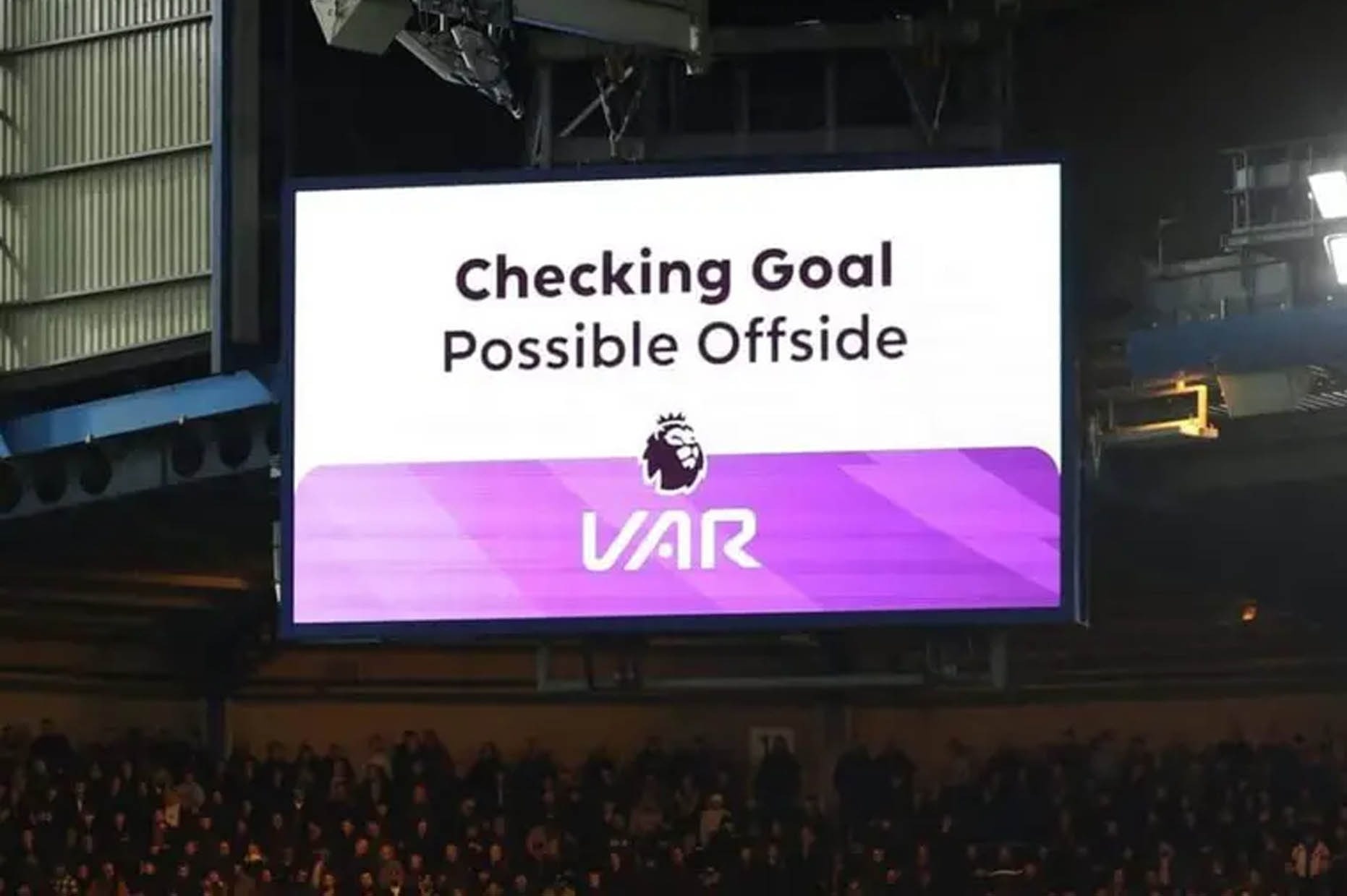 FA Cup day song vi VAR hinh anh