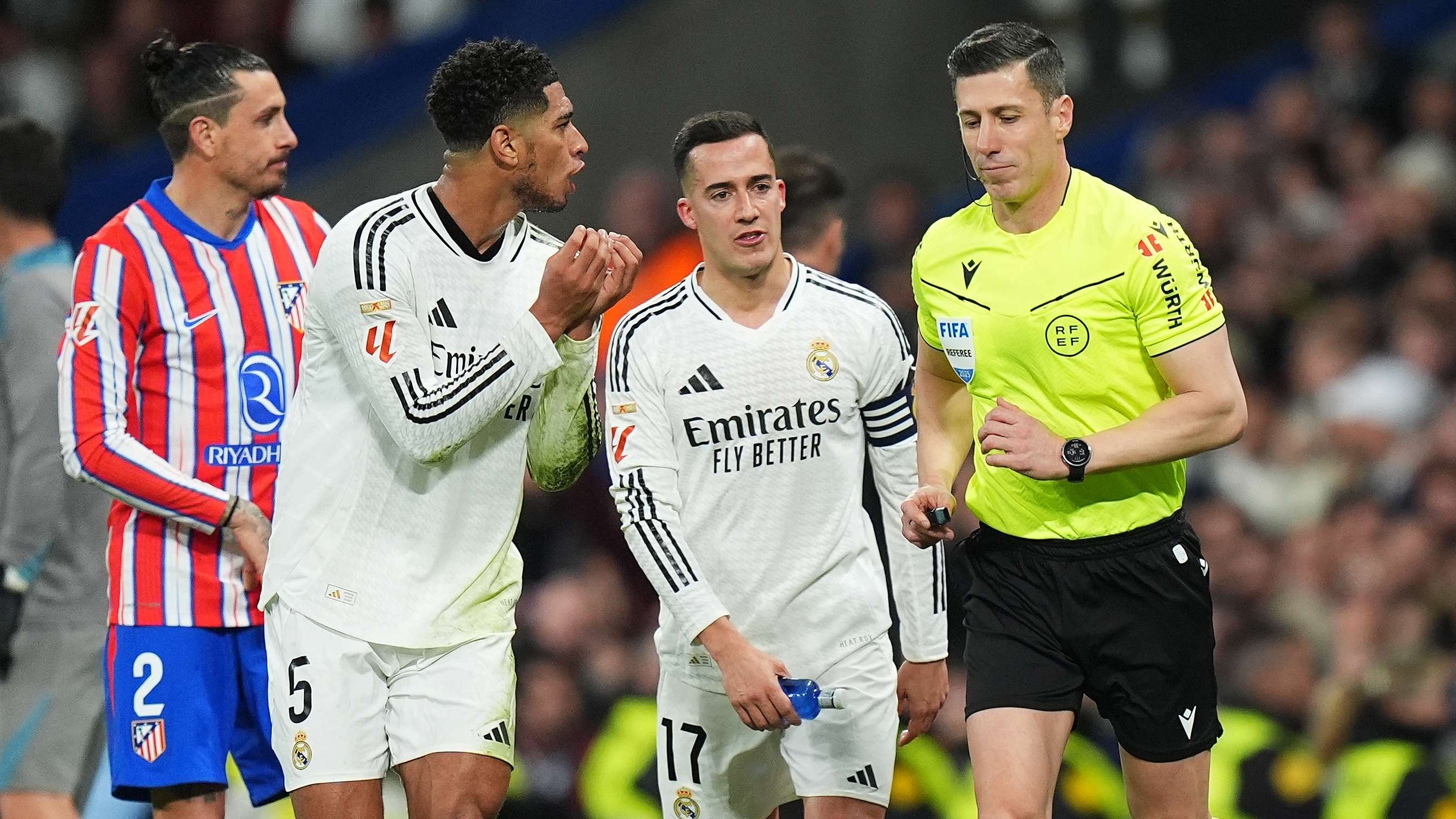 Bellingham nguy co bi phat vi chui trong tai hinh anh