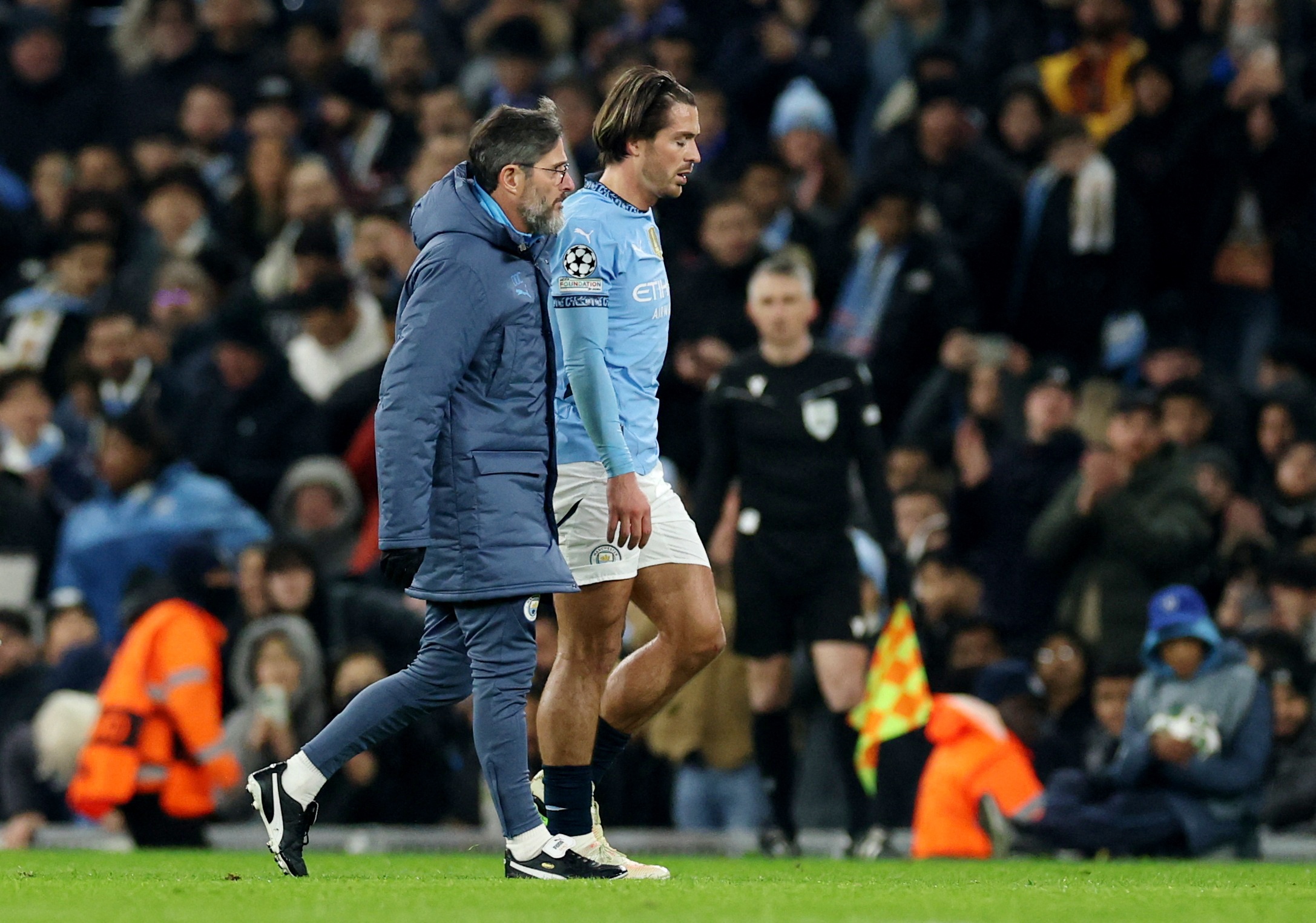 Grealish qua thieu may man hinh anh