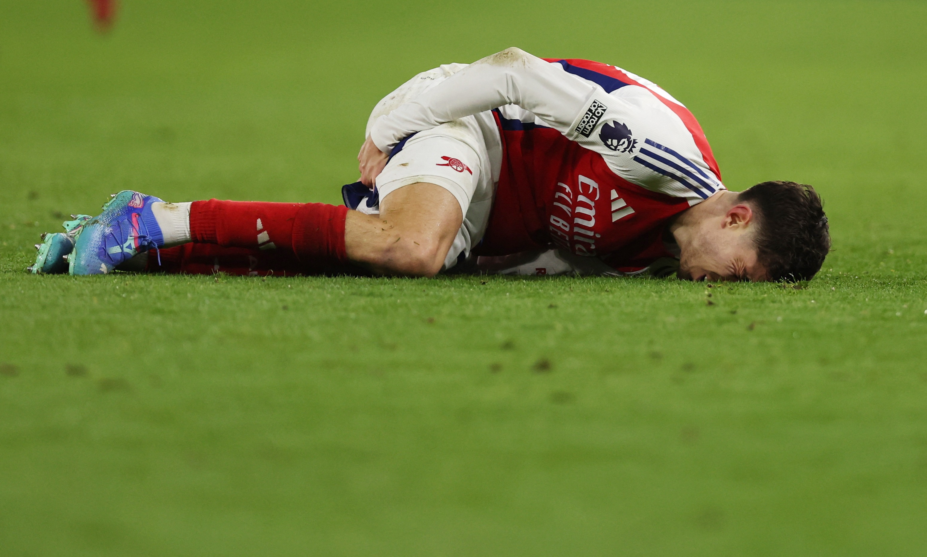 Sai lam chuyen nhuong de day Arsenal toi vuc tham hinh anh