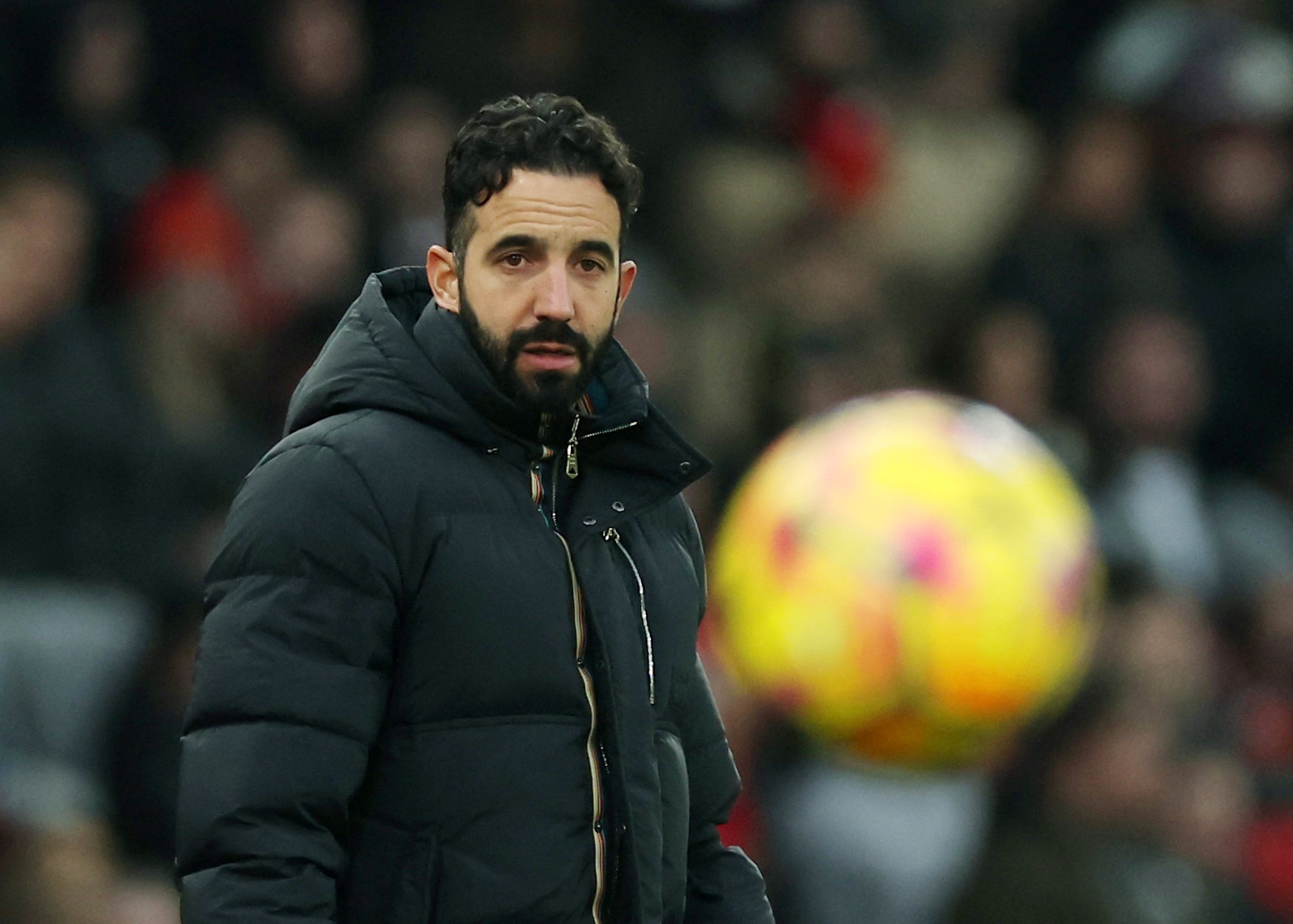 Phong thai giup Amorim giu ghe o MU hinh anh