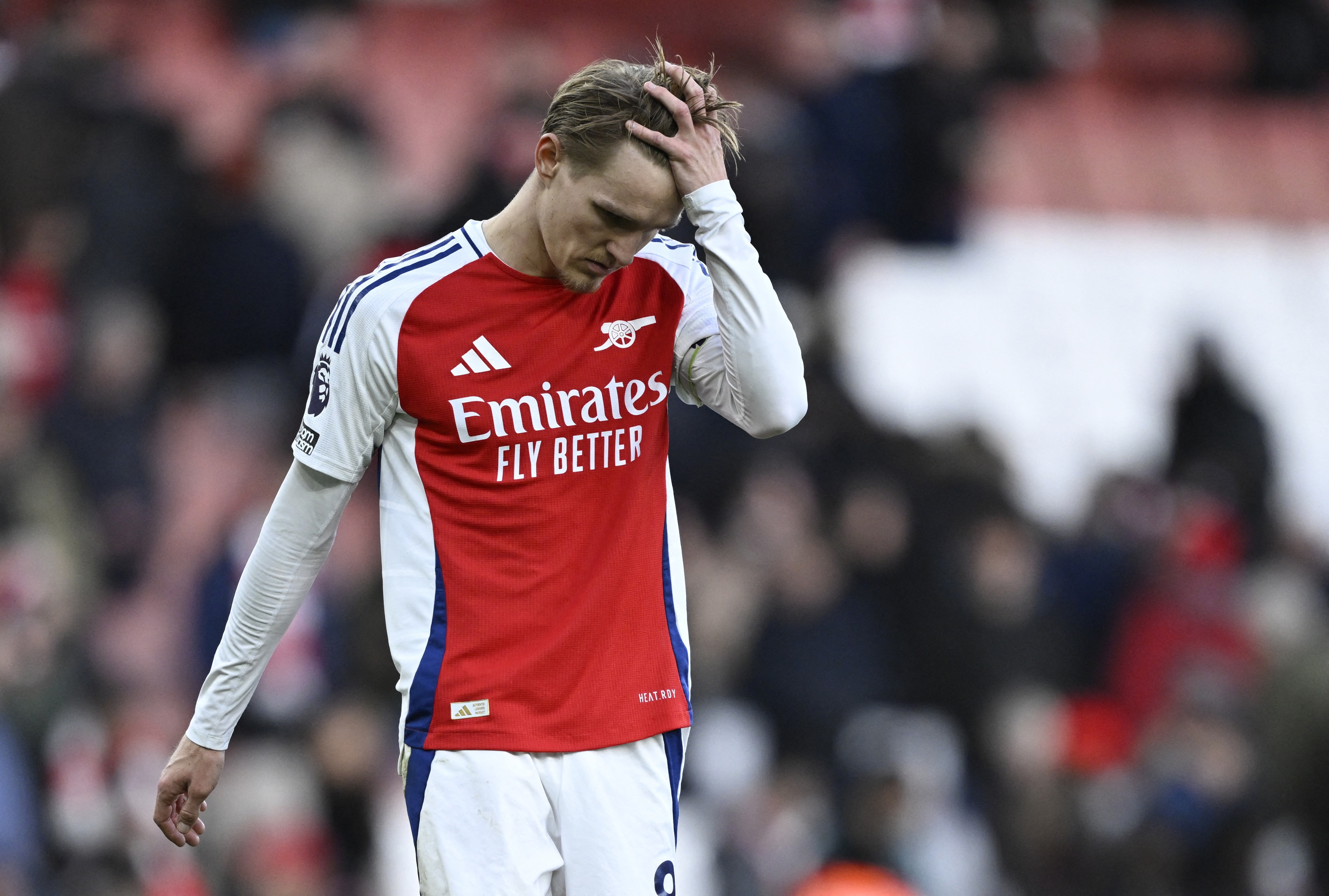 HLV Arteta gian du hinh anh