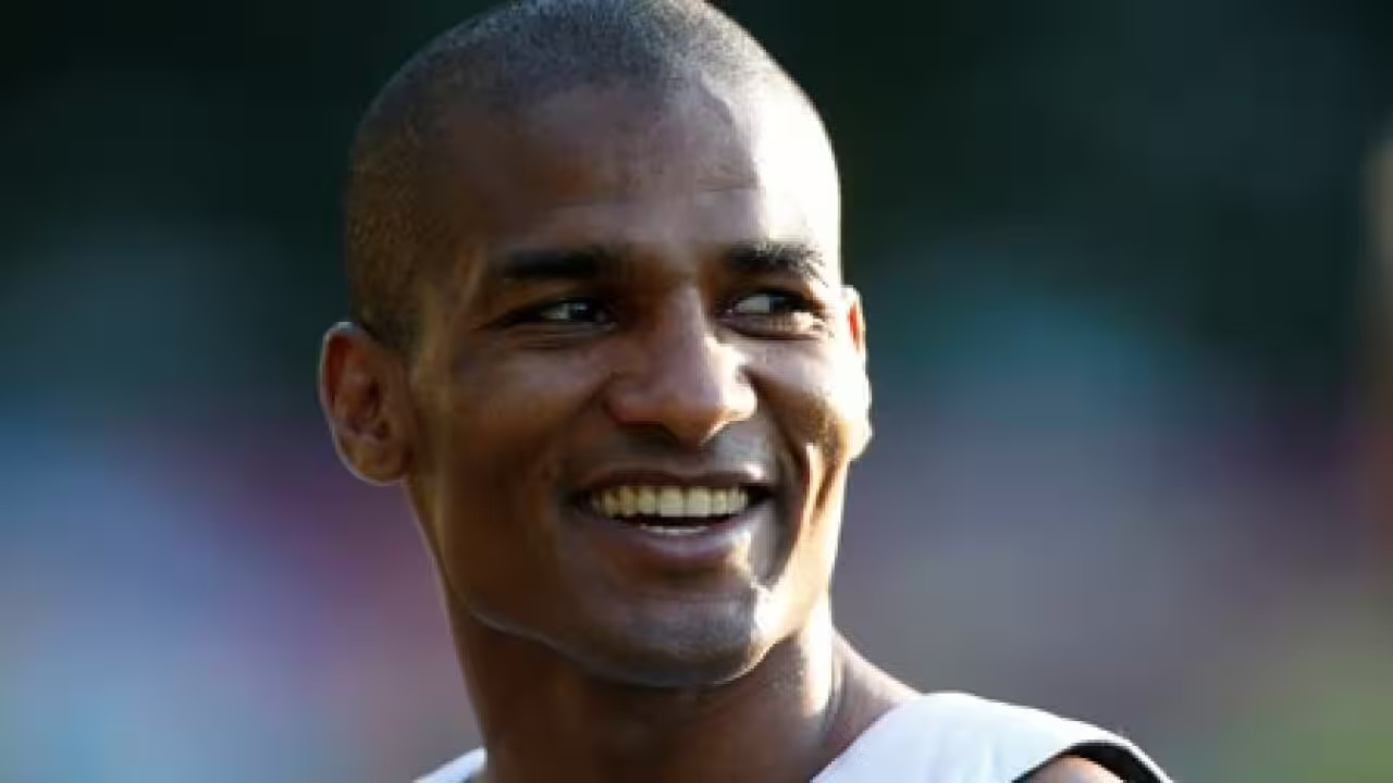 Malouda - tu huyen thoai Chelsea den si quan quan doi Phap hinh anh