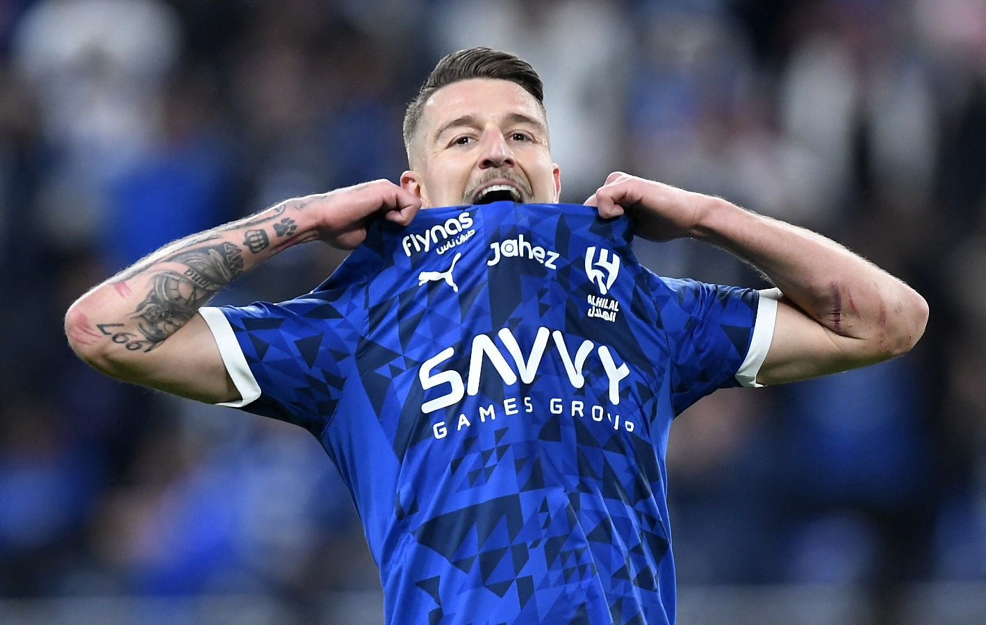 Dia chan xay ra o AFC Champions League Elite hinh anh