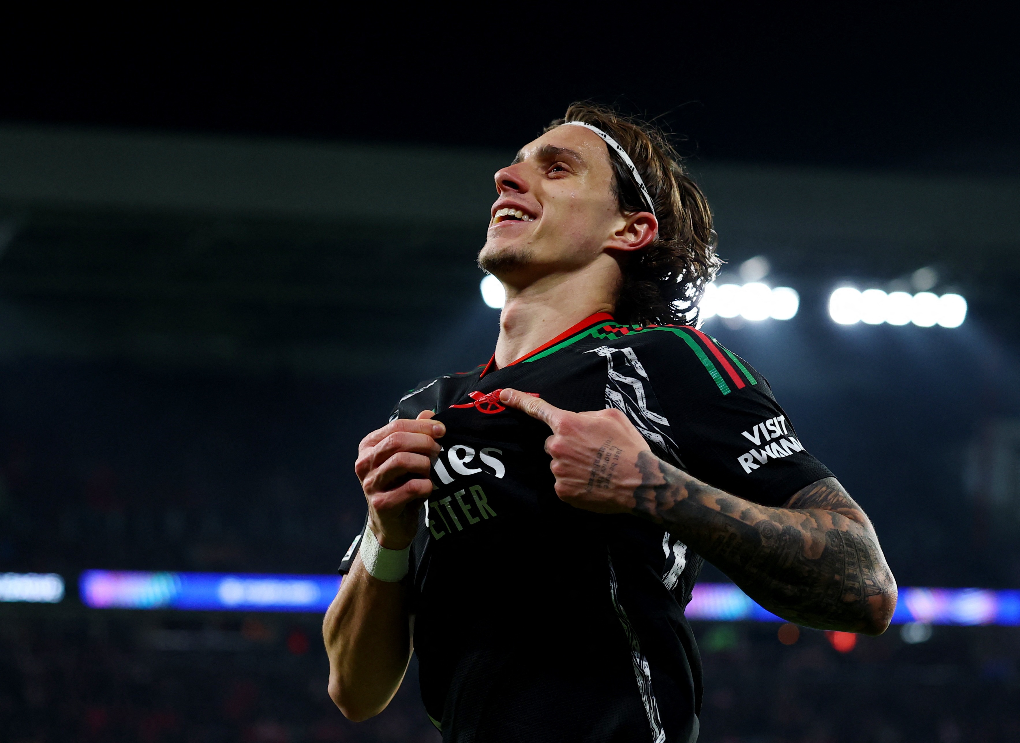 Ngay thi dau kho tin cua Champions League hinh anh