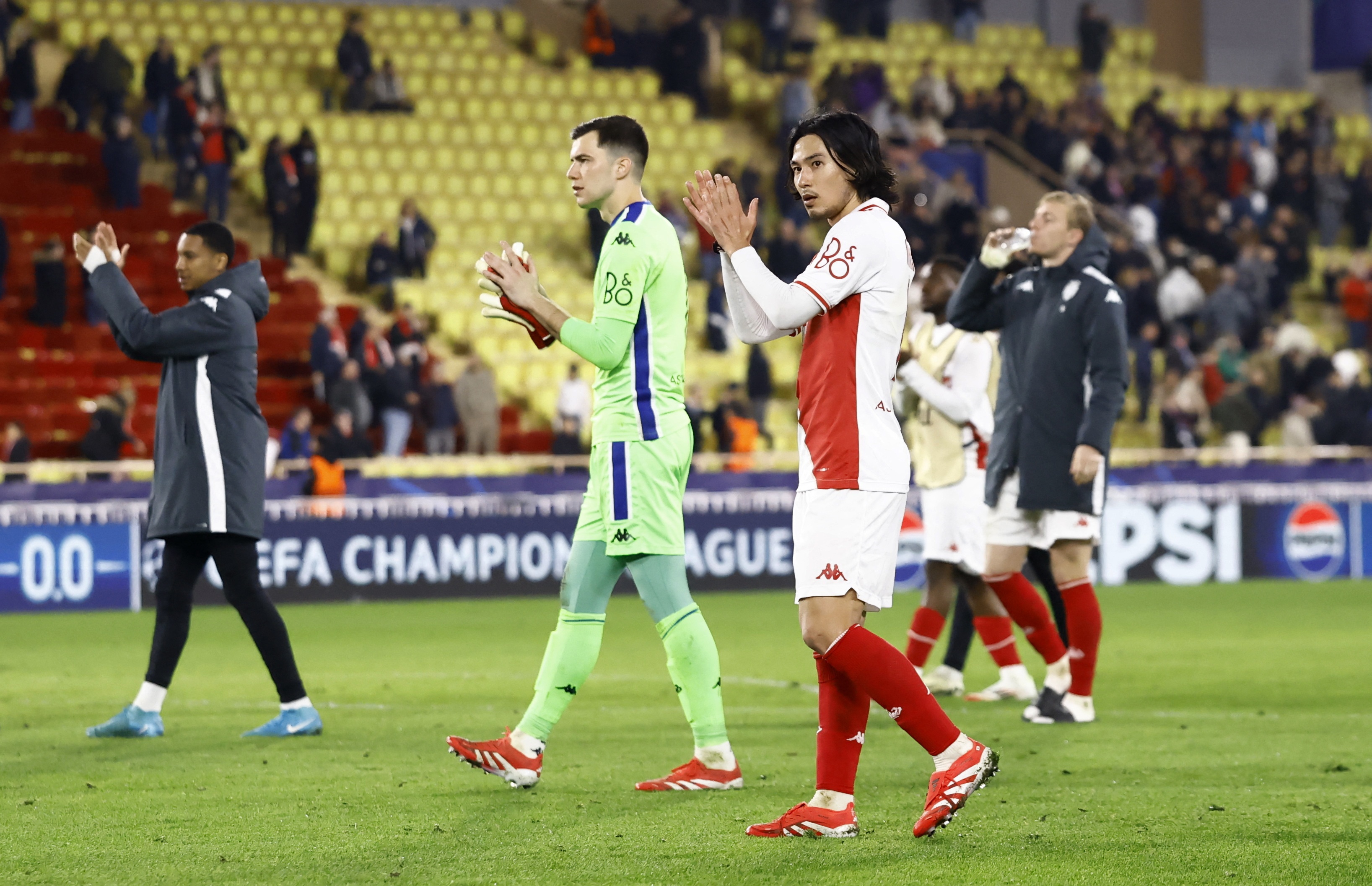 Minamino thang hoa hinh anh