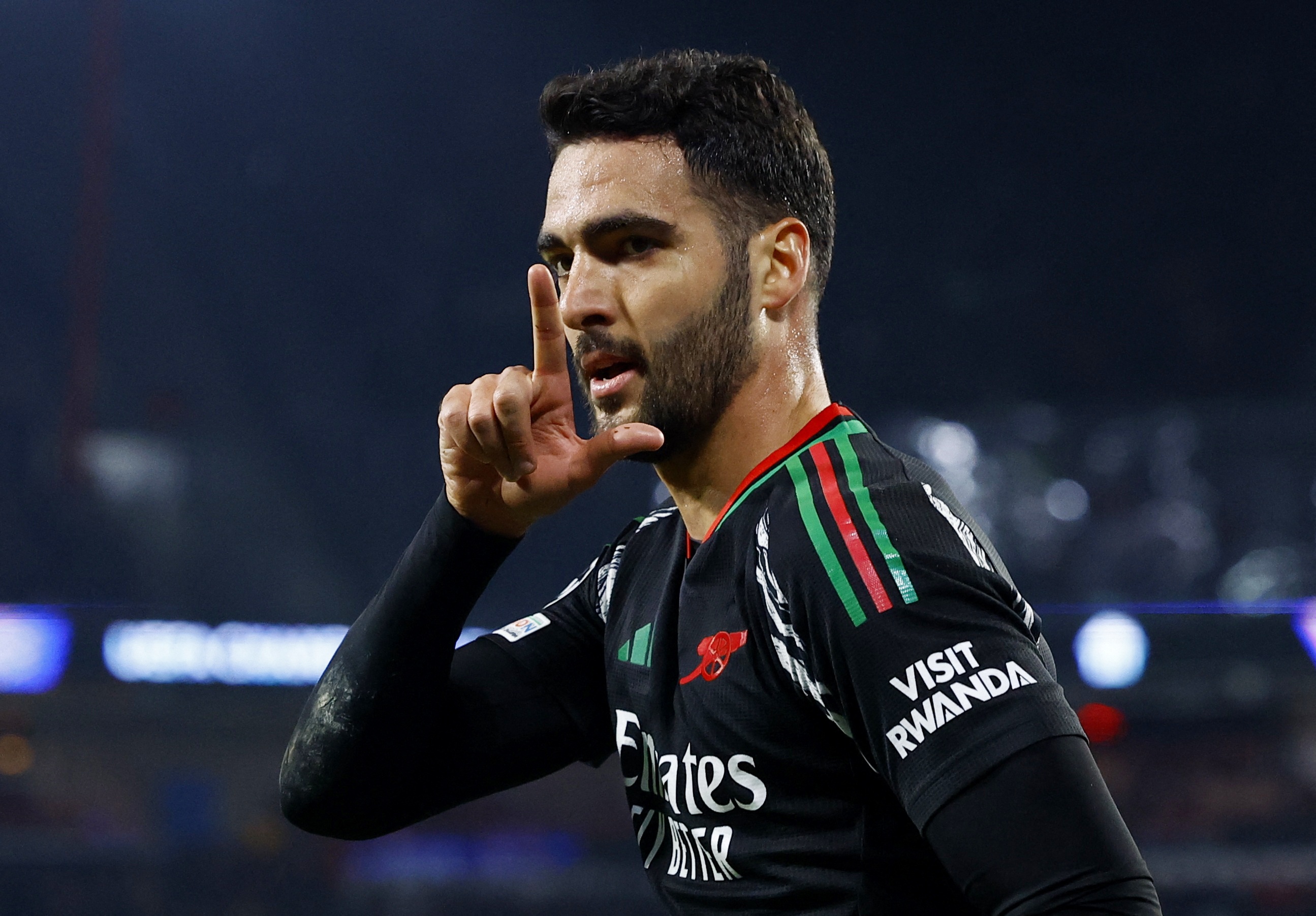 Mikel Merino - 'So 9 ao' khien chau Au phai chu y hinh anh