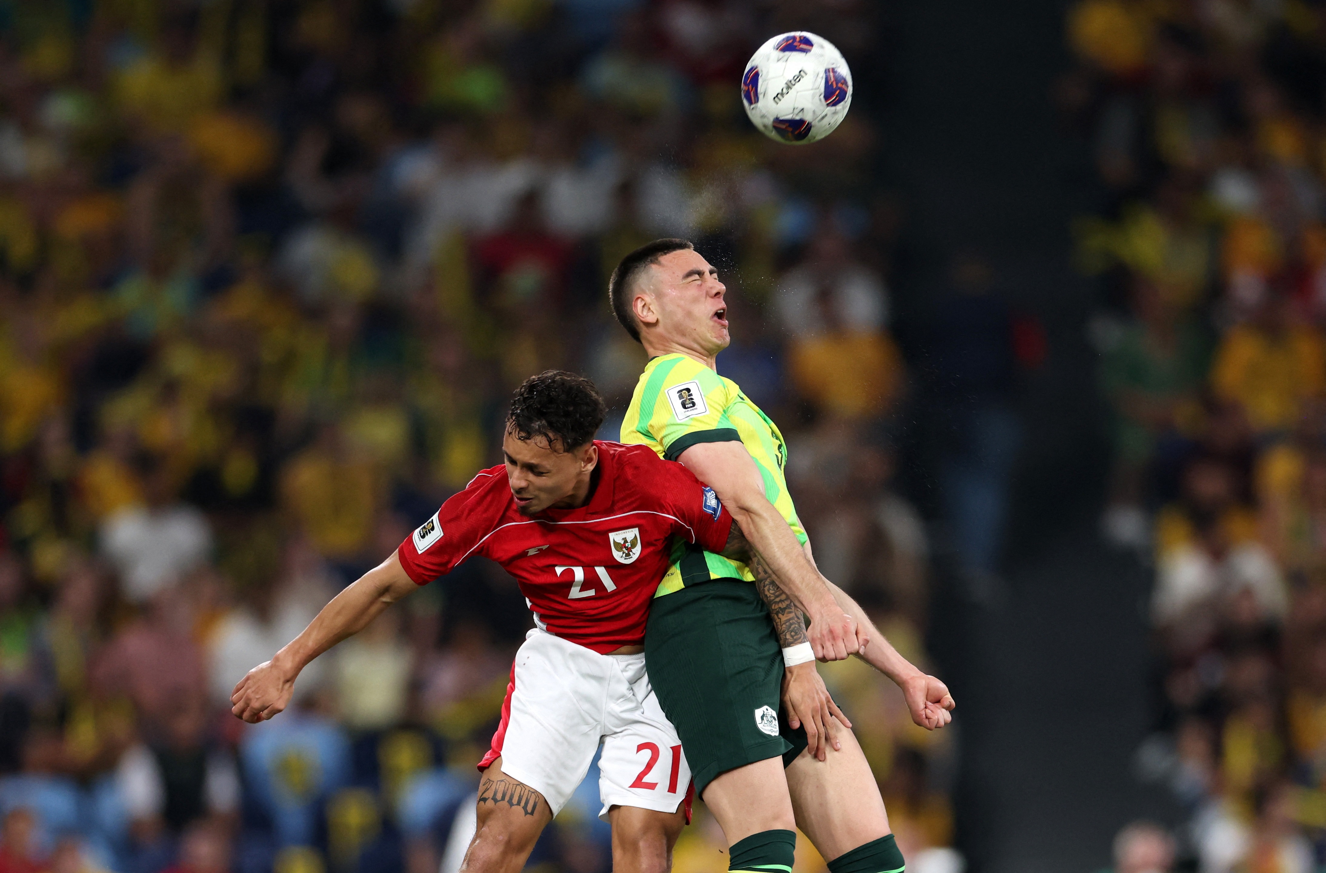 Tuyen Indonesia ngay tho ve chien thuat hinh anh