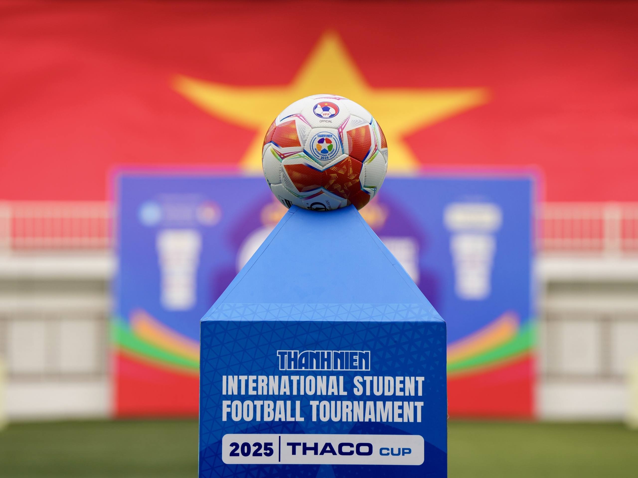 Doi bong Campuchia danh bai Viet Nam o giai sinh vien quoc te hinh anh