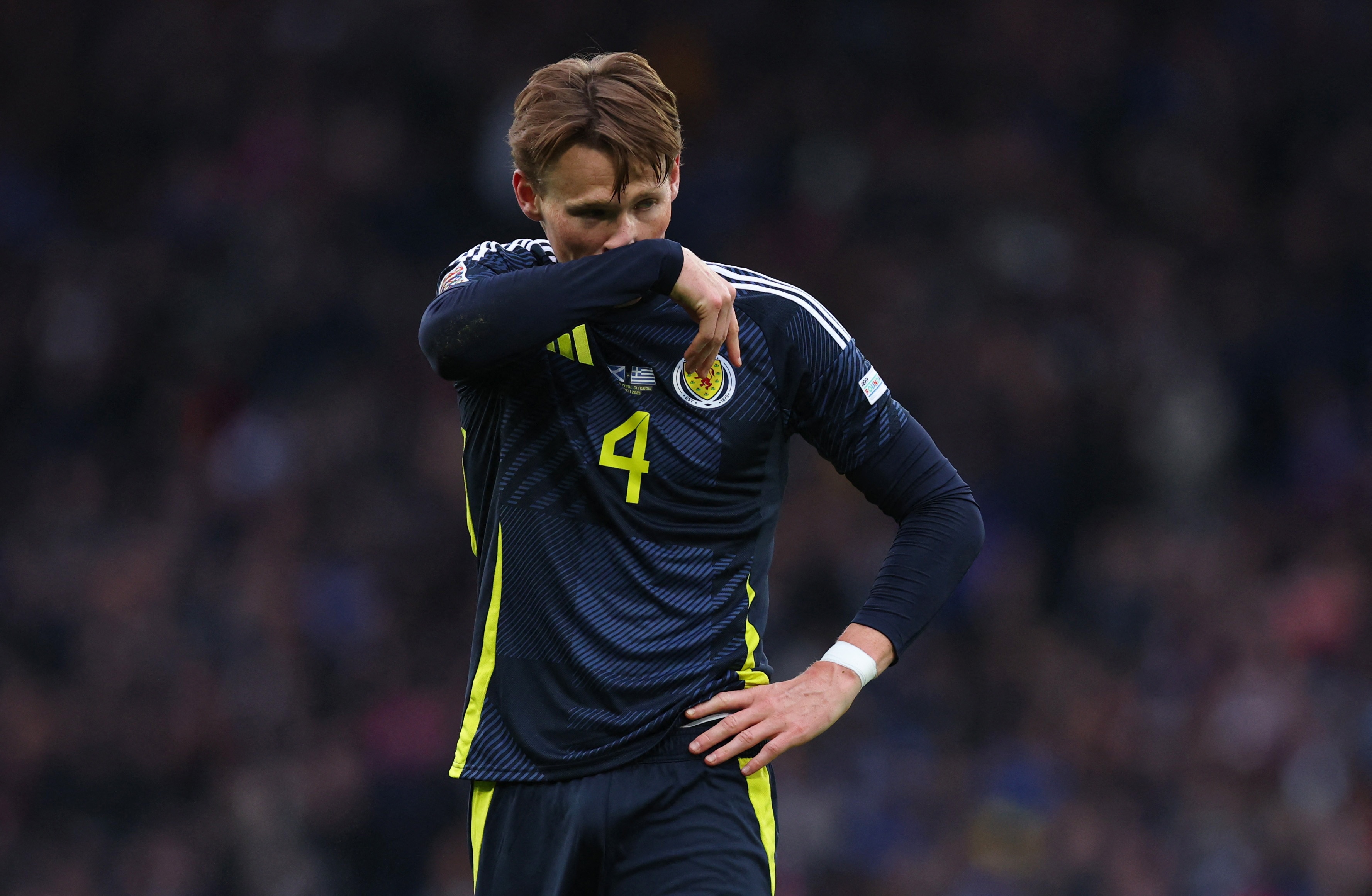 McTominay khong cuu noi Scotland hinh anh