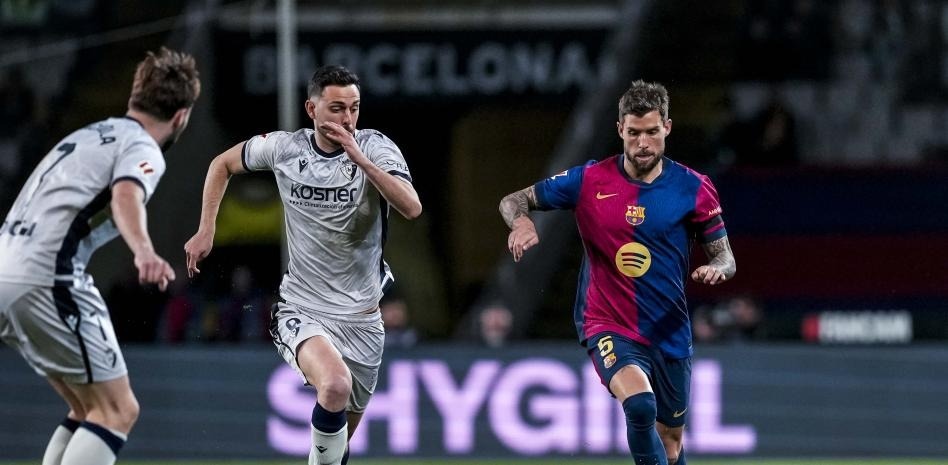 Kich ban Barcelona bi xu thua Osasuna 0-3 hinh anh