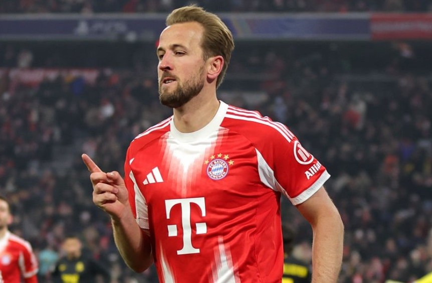 Doi thu 2 vao thang vong knock-out Champions League hinh anh