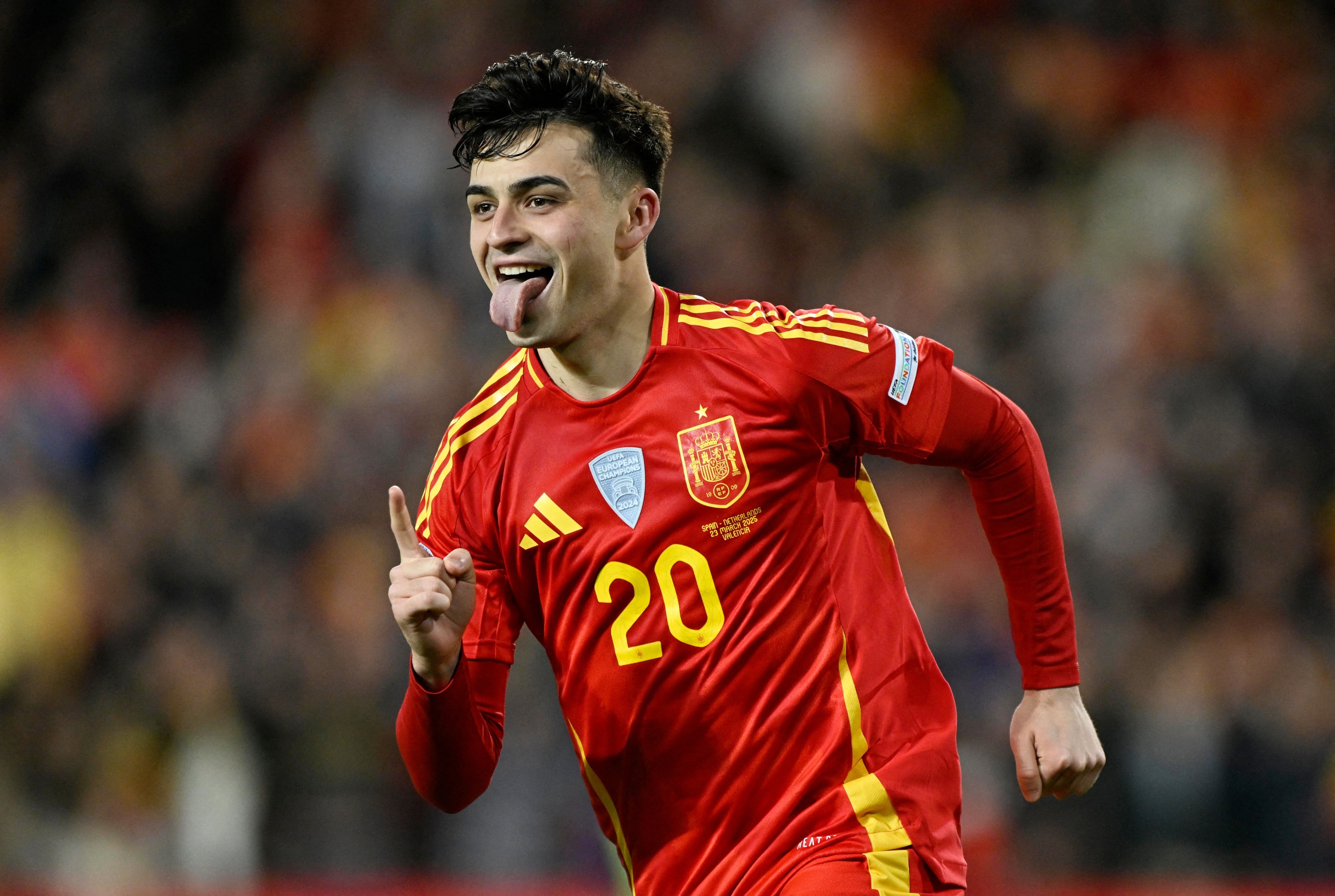 Barcelona dap tat hy vong cua Pep hinh anh