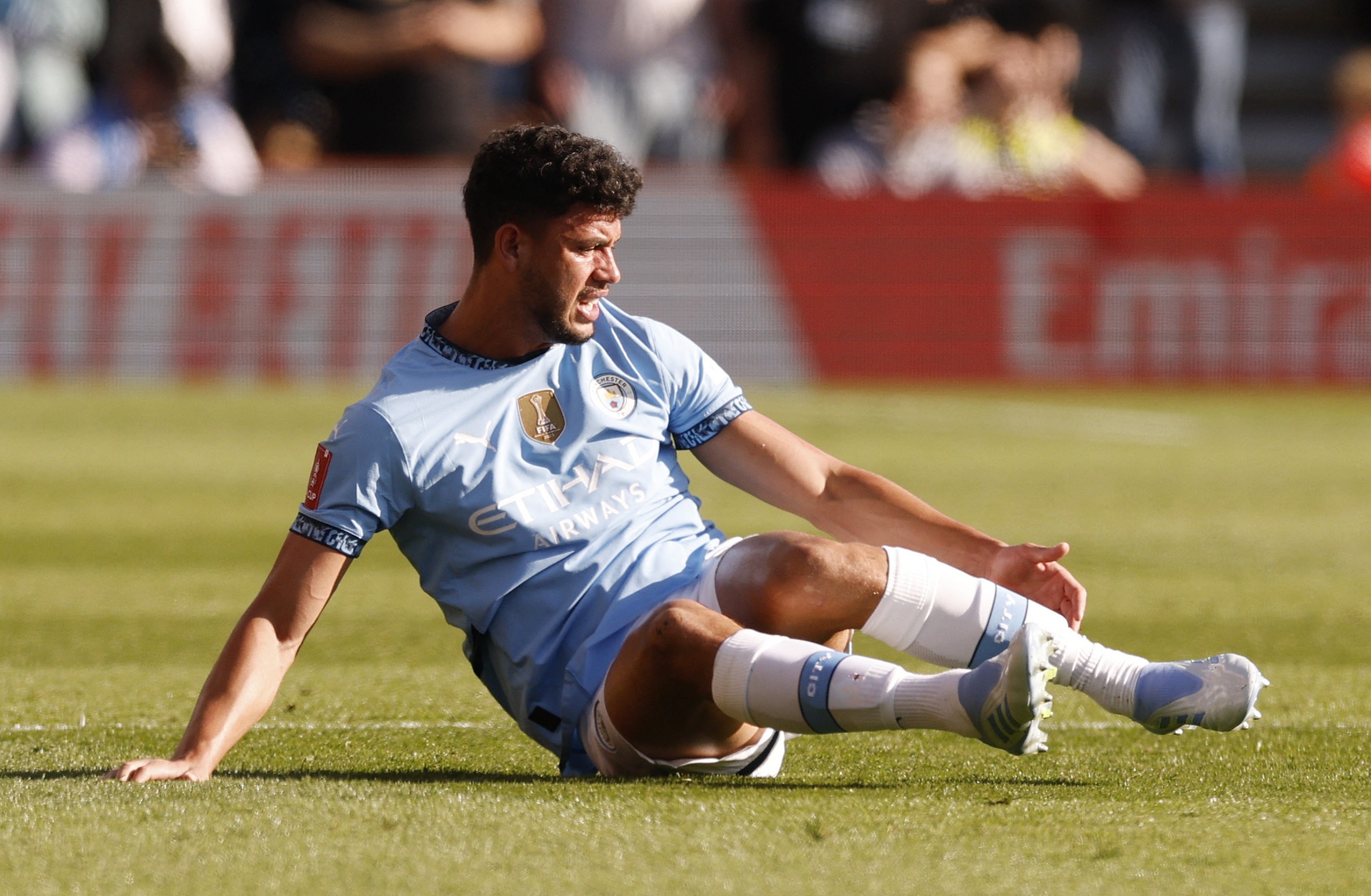 Vi sao Pep mang Nunes 'khong du thong minh de choi tien ve' hinh anh