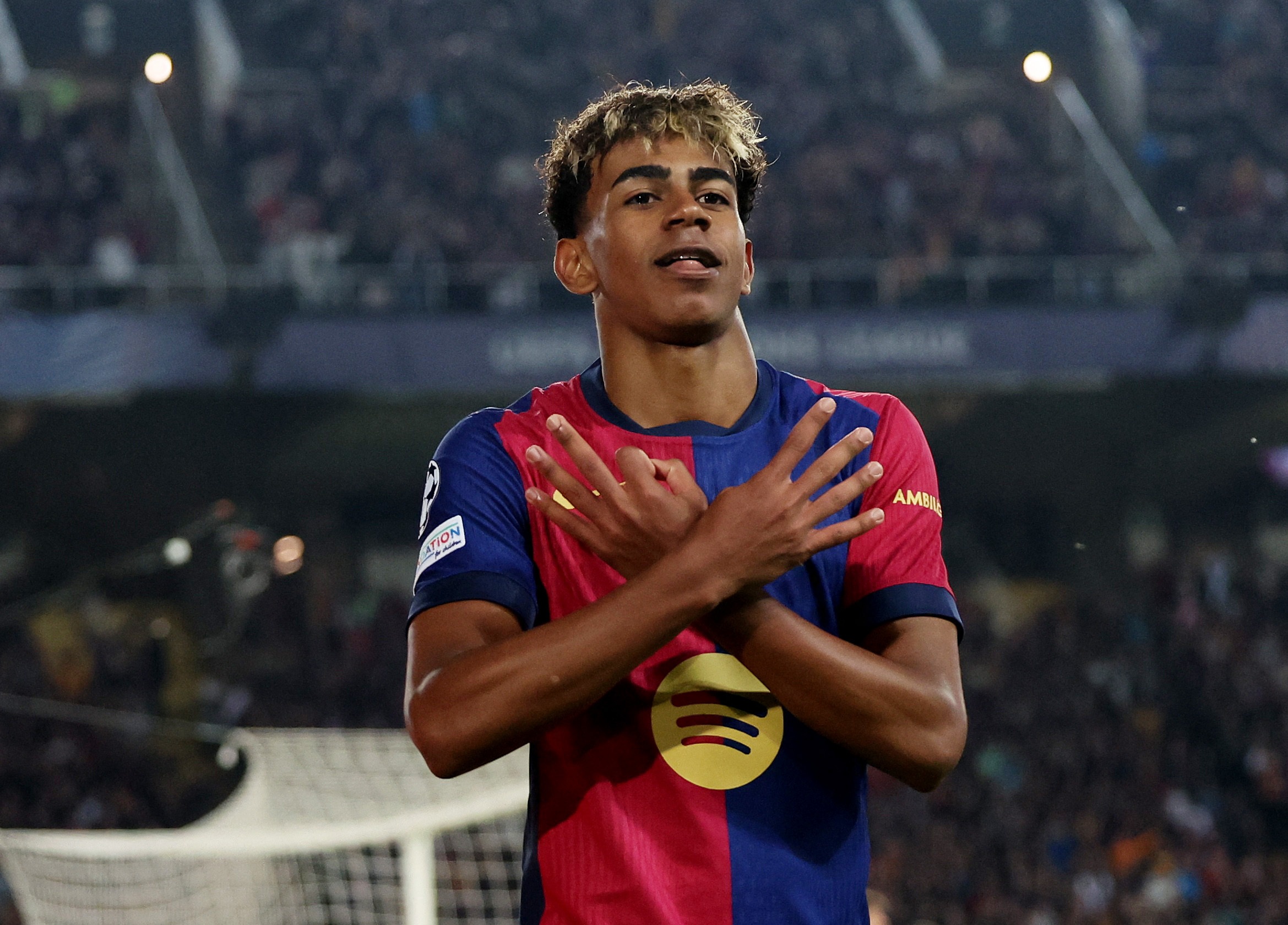 Lamine Yamal bao tin vui cho Barcelona hinh anh