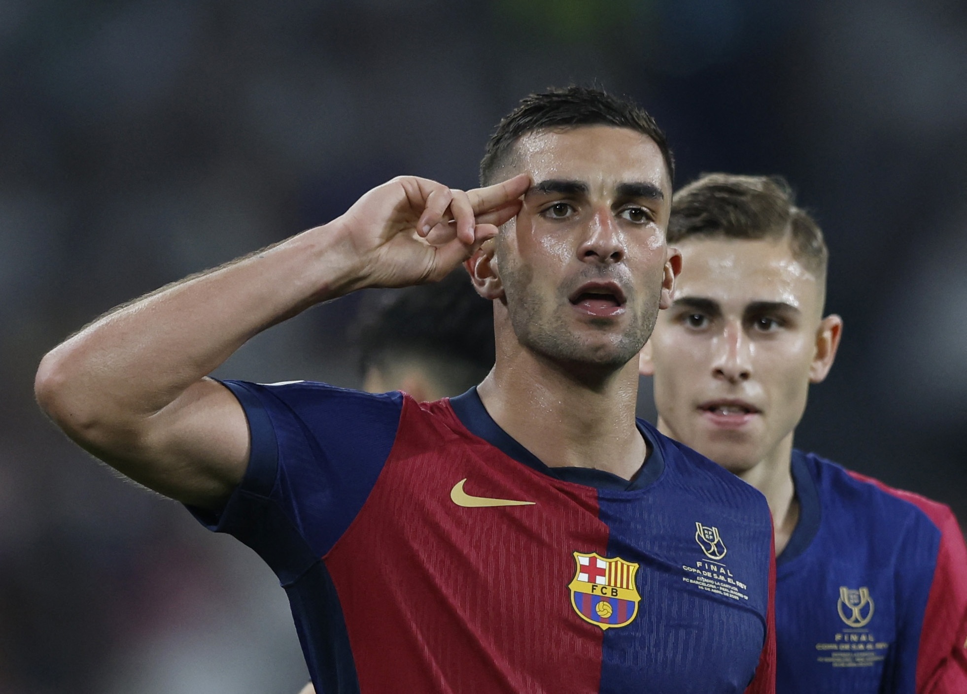 Barcelona buoc vao ky nguyen moi hinh anh