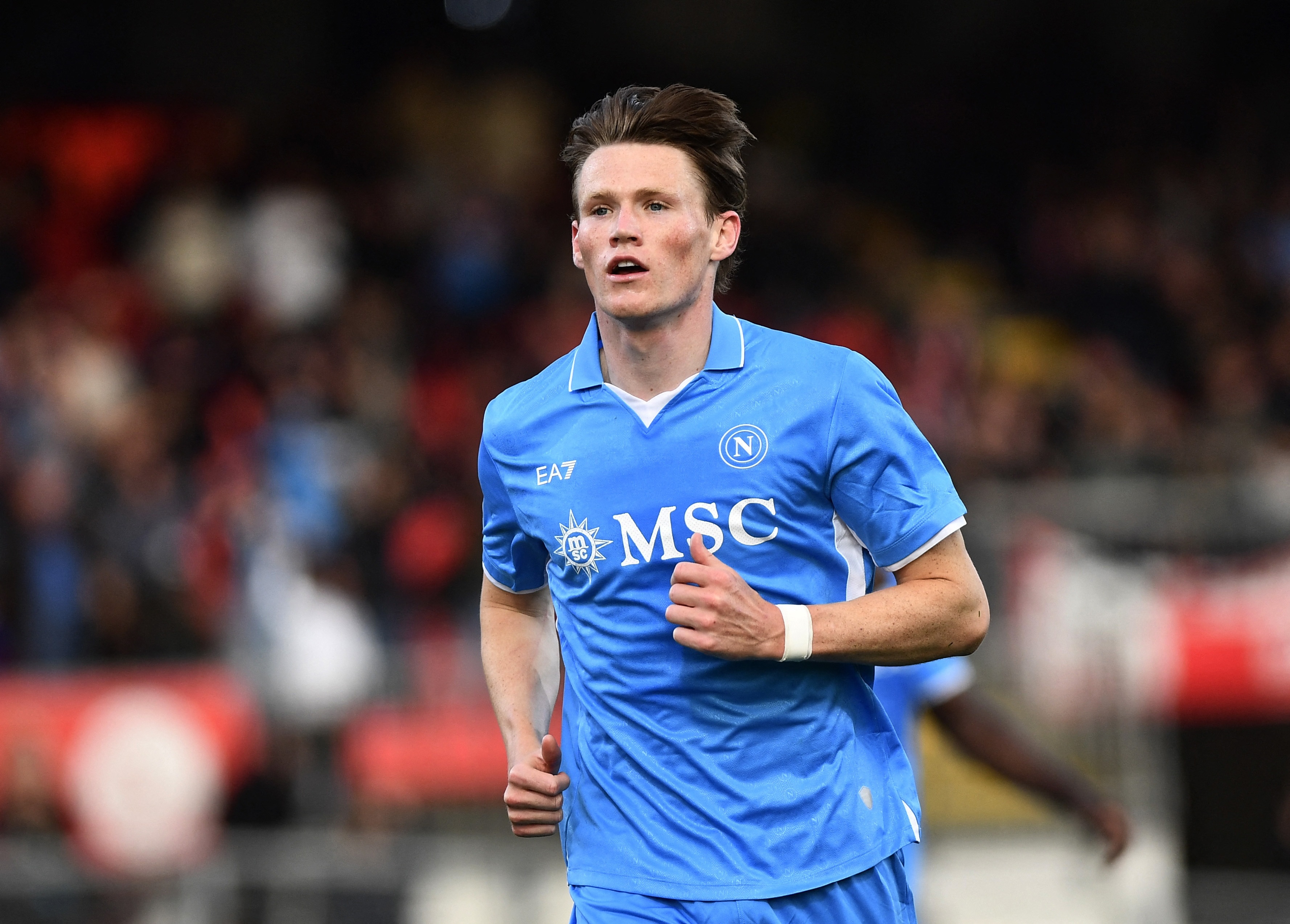 McTominay viet chuyen co tich o Napoli hinh anh