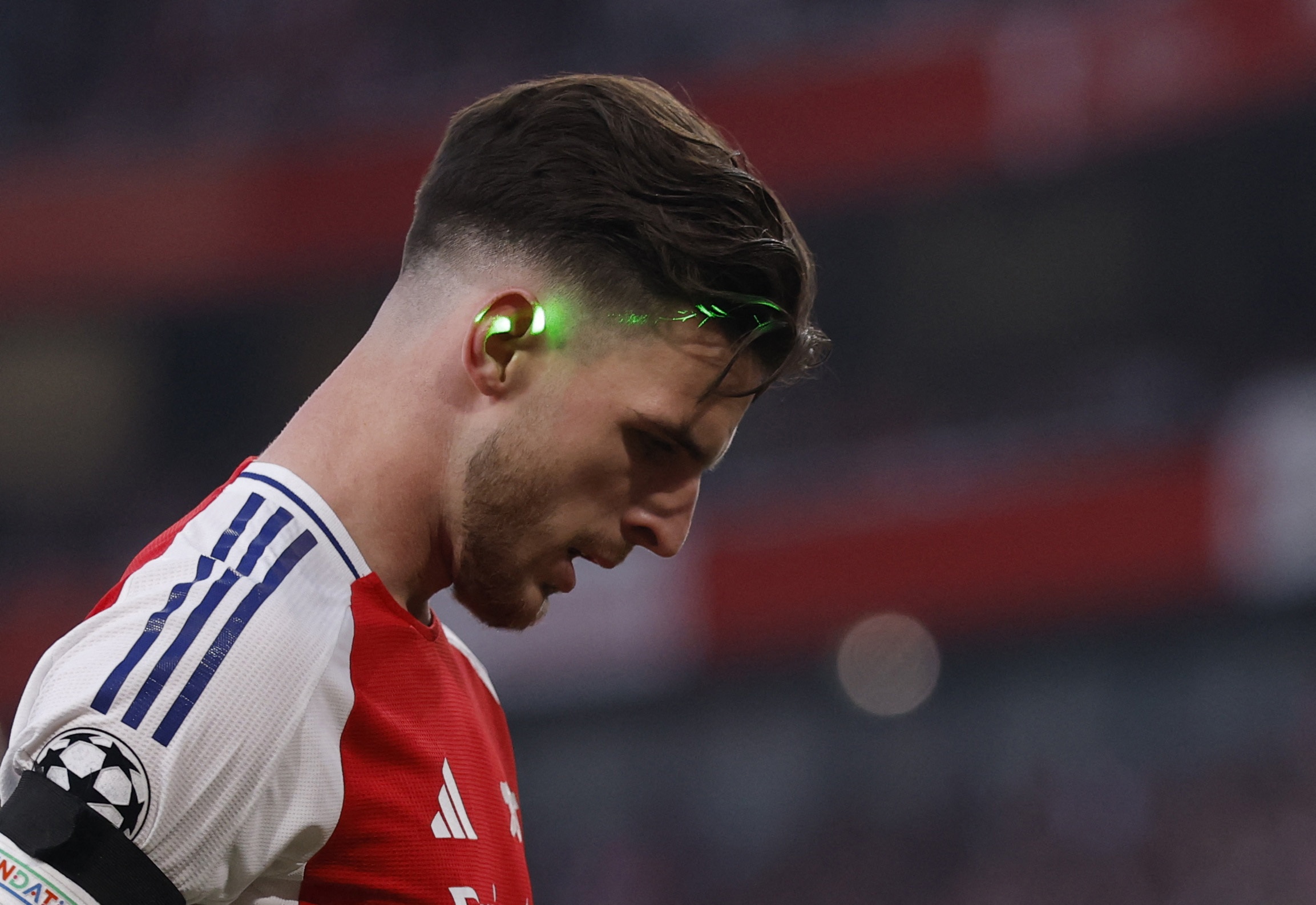 Sai lam chi mang khien Arsenal tra gia hinh anh