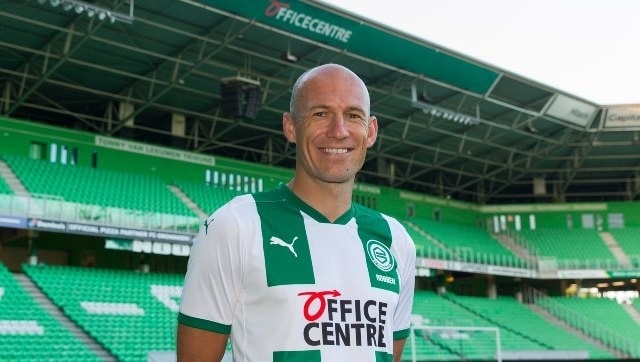 Robben lan dau lam HLV hinh anh