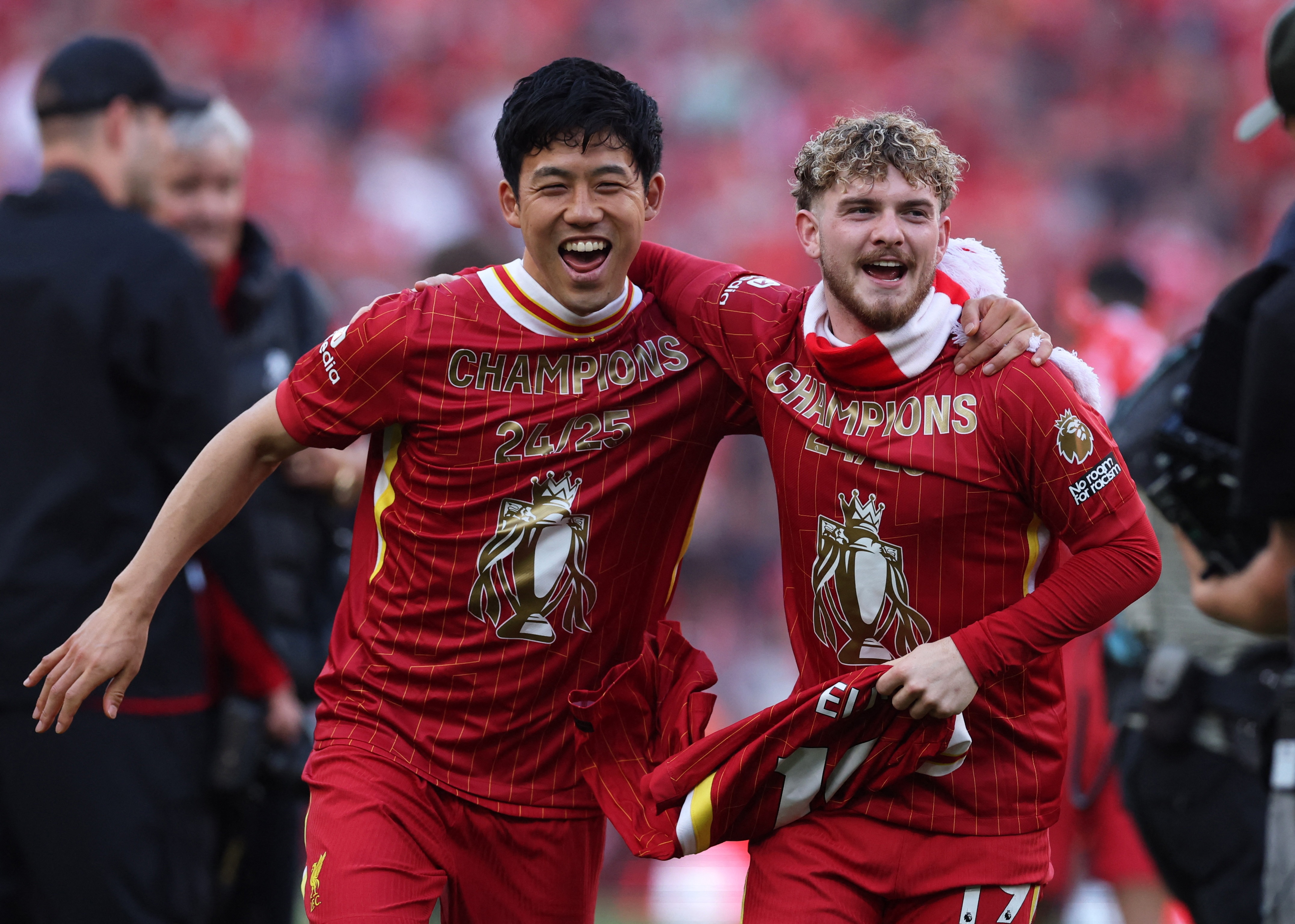 Nghich ly Wataru Endo hinh anh