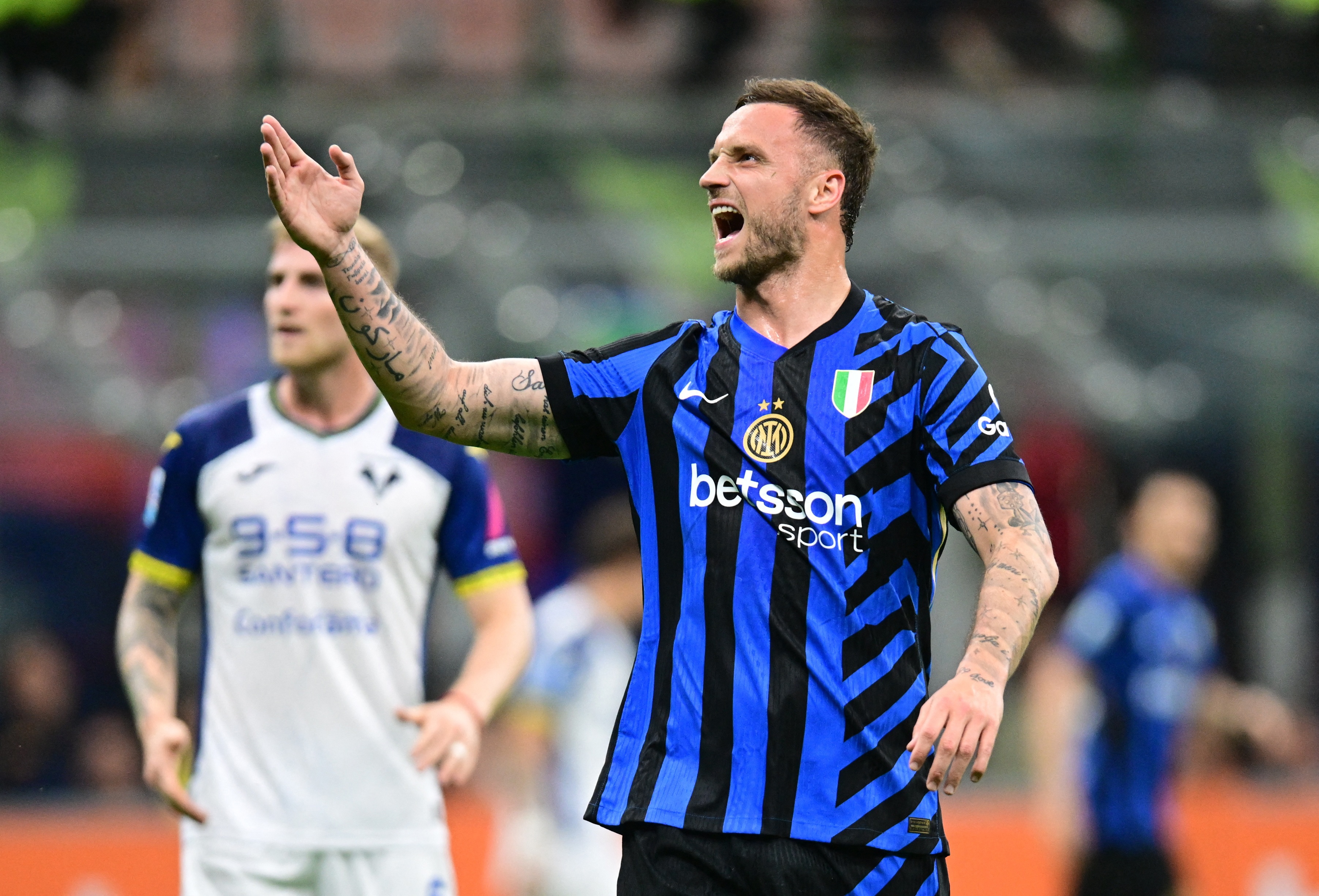 Quyet dinh lich su cua Inter Milan hinh anh