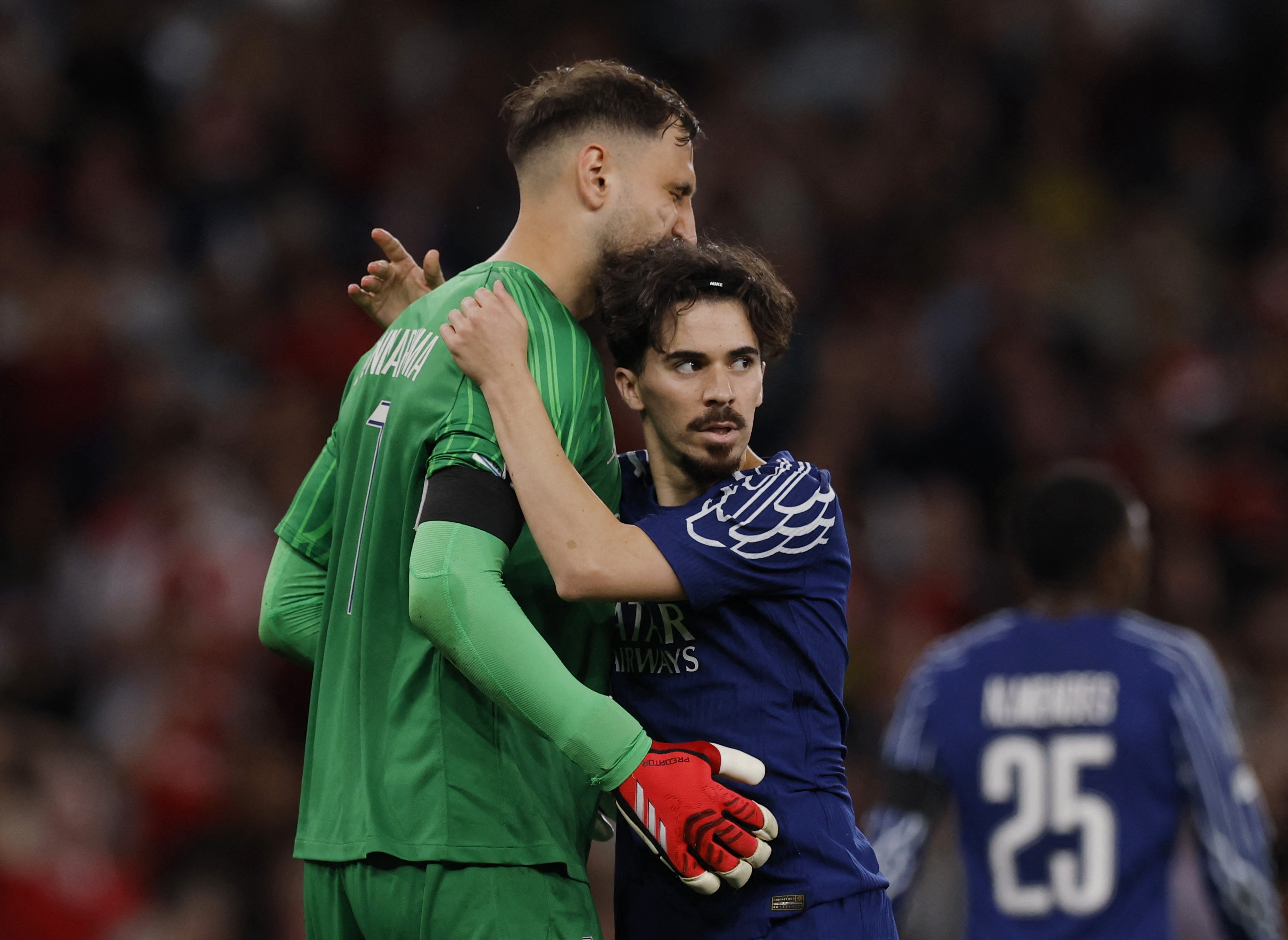 Donnarumma anh 2