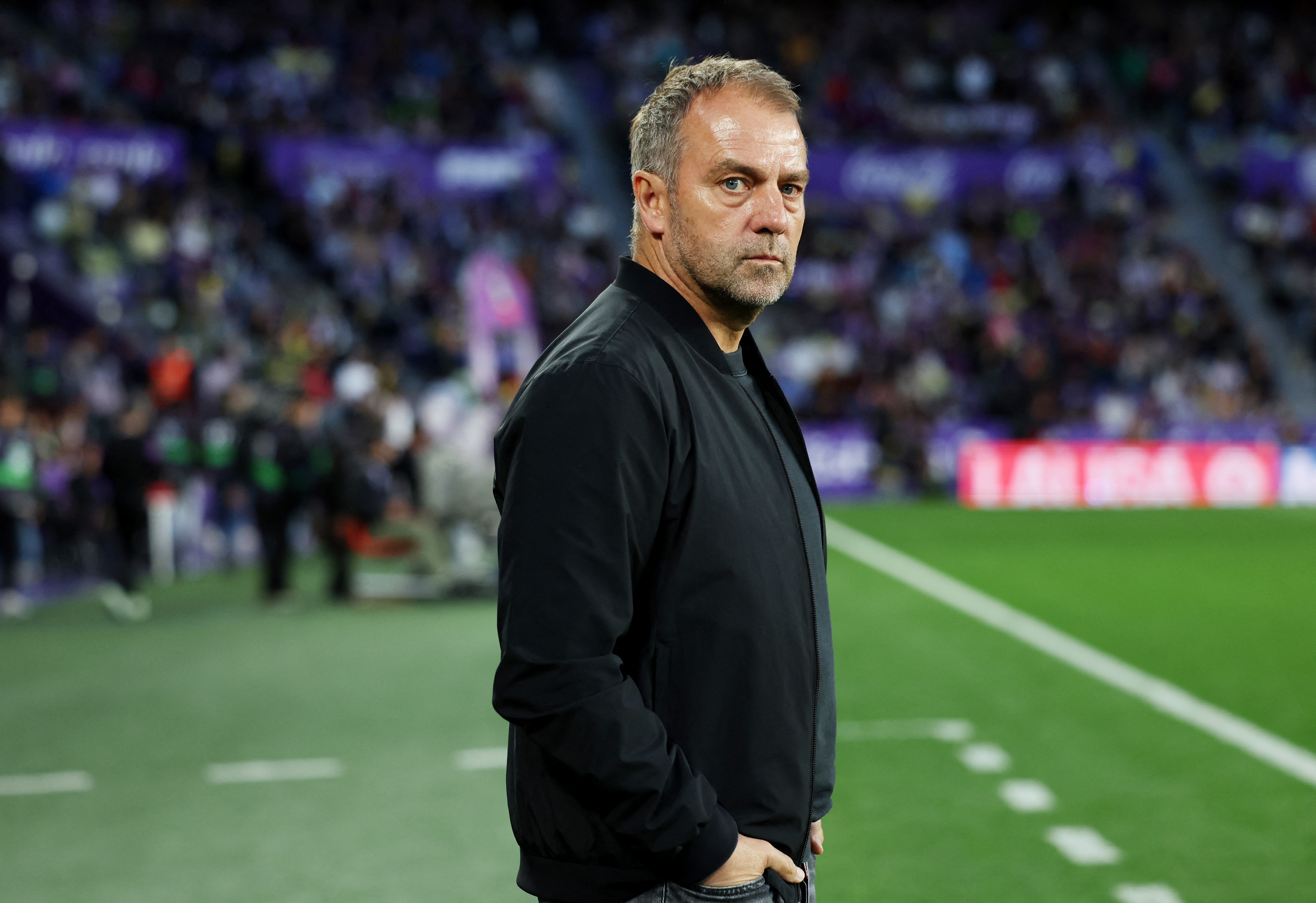 Flick lam rung chuyen Barcelona nhu the nao hinh anh