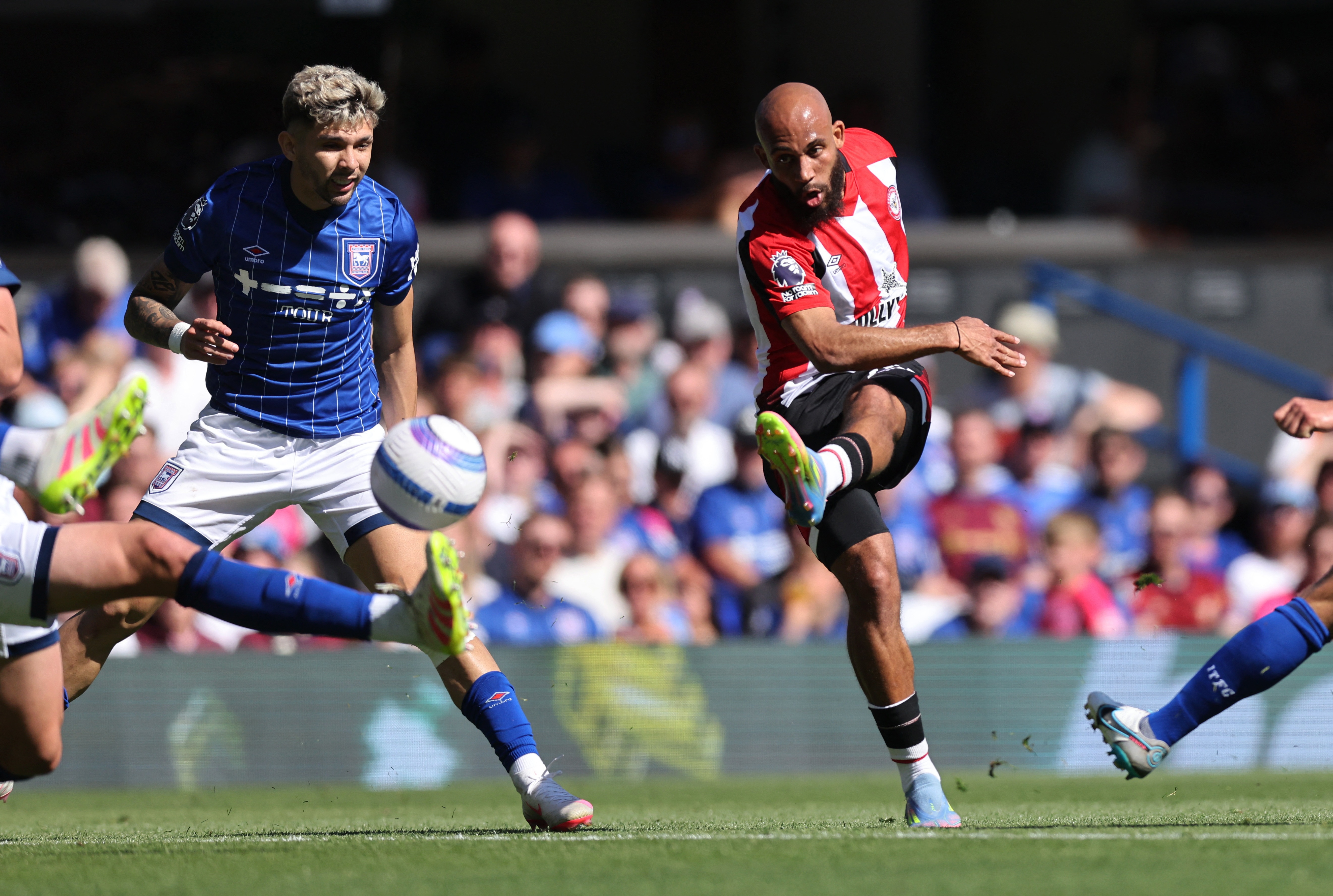 Man United nang gia hoi mua Mbeumo hinh anh